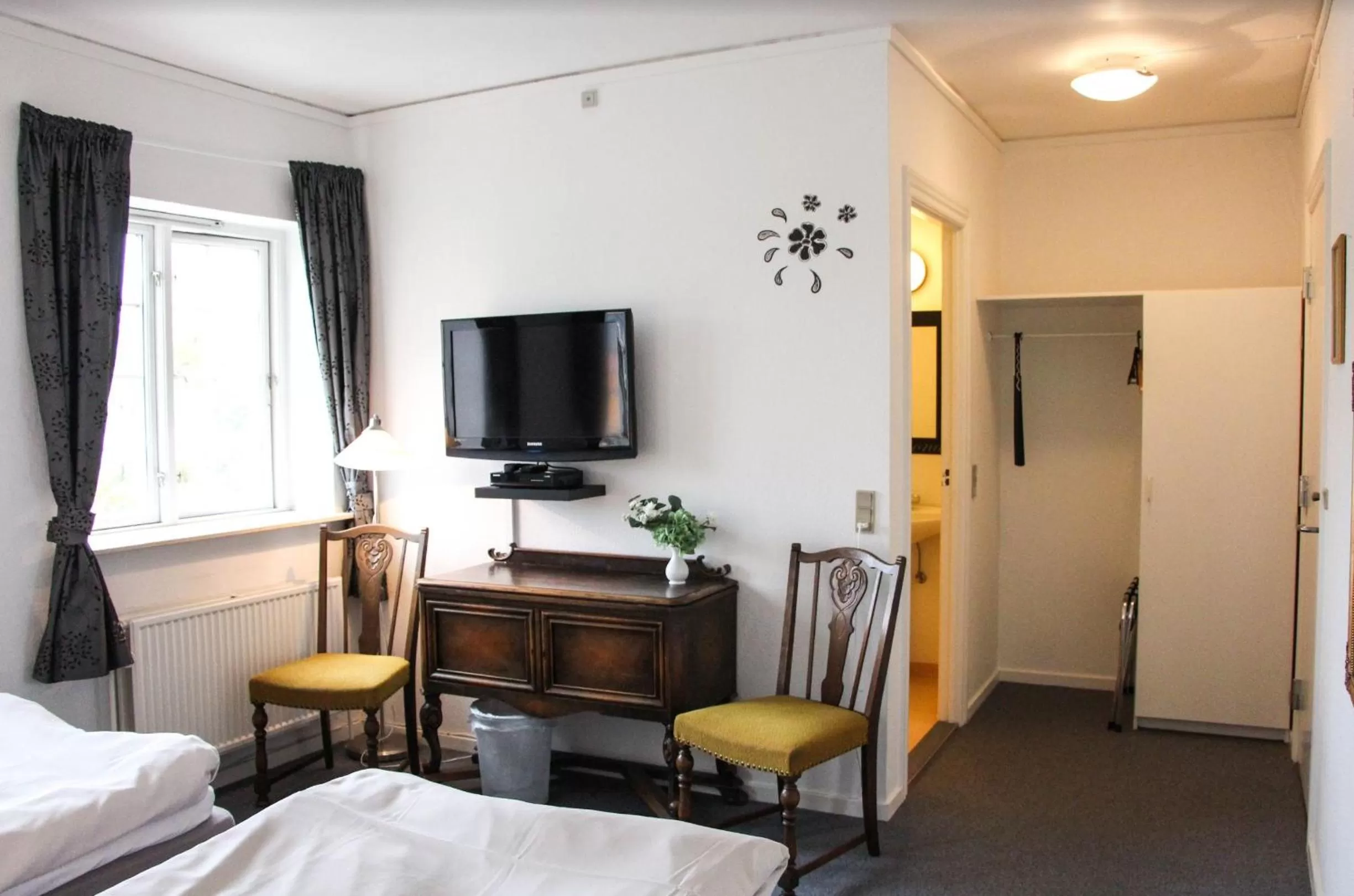 TV and multimedia, Bed in Krebshuset / Kelz0rdk