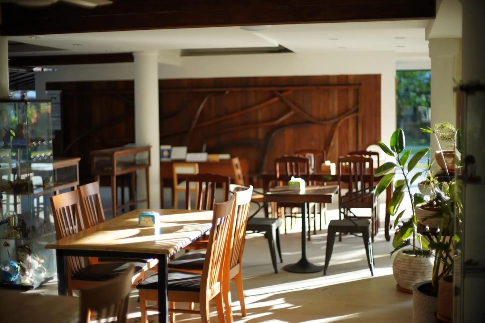 Restaurant/places to eat in Villa Panalai