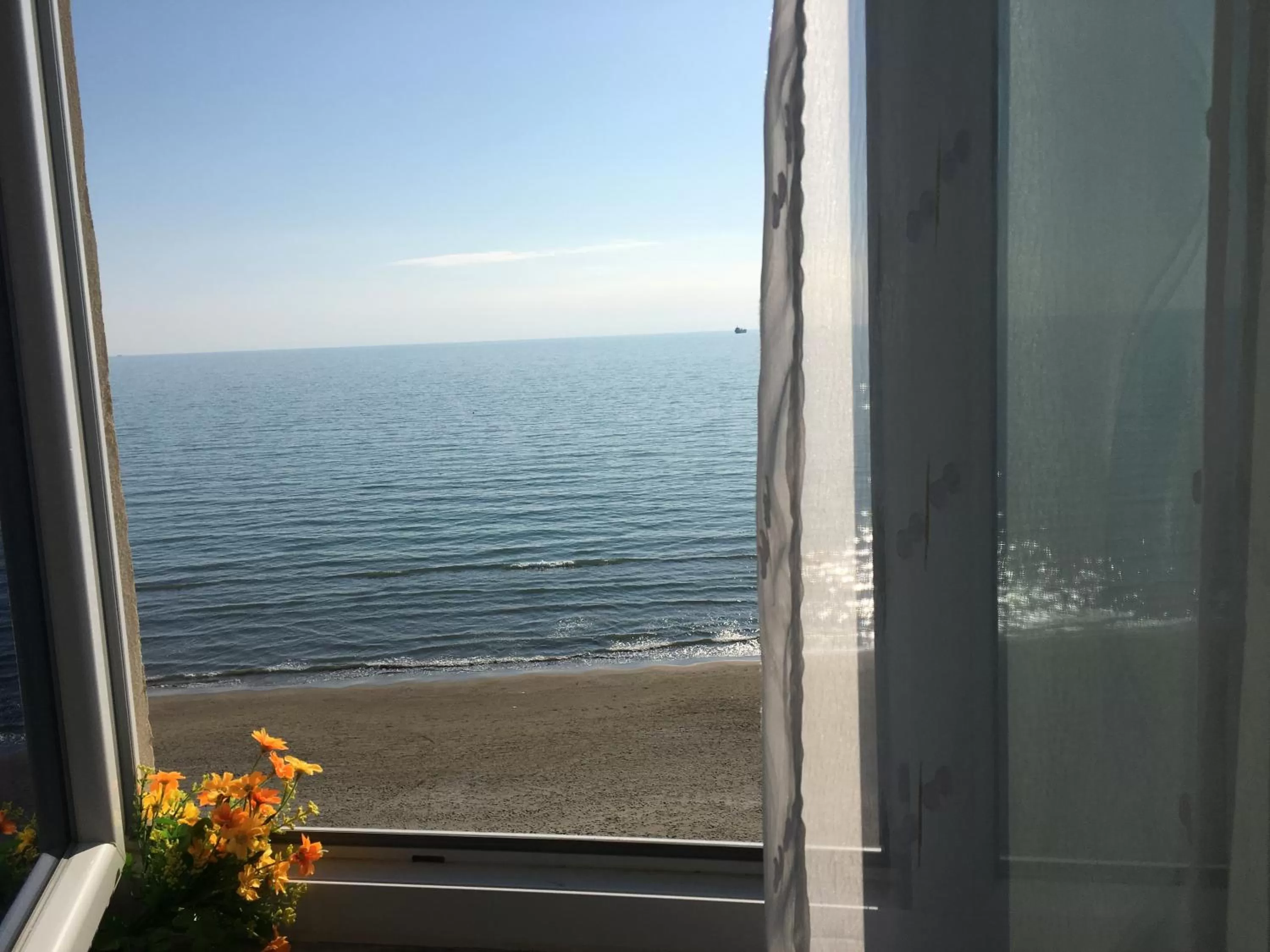 Sea view in Hotel Kamomil