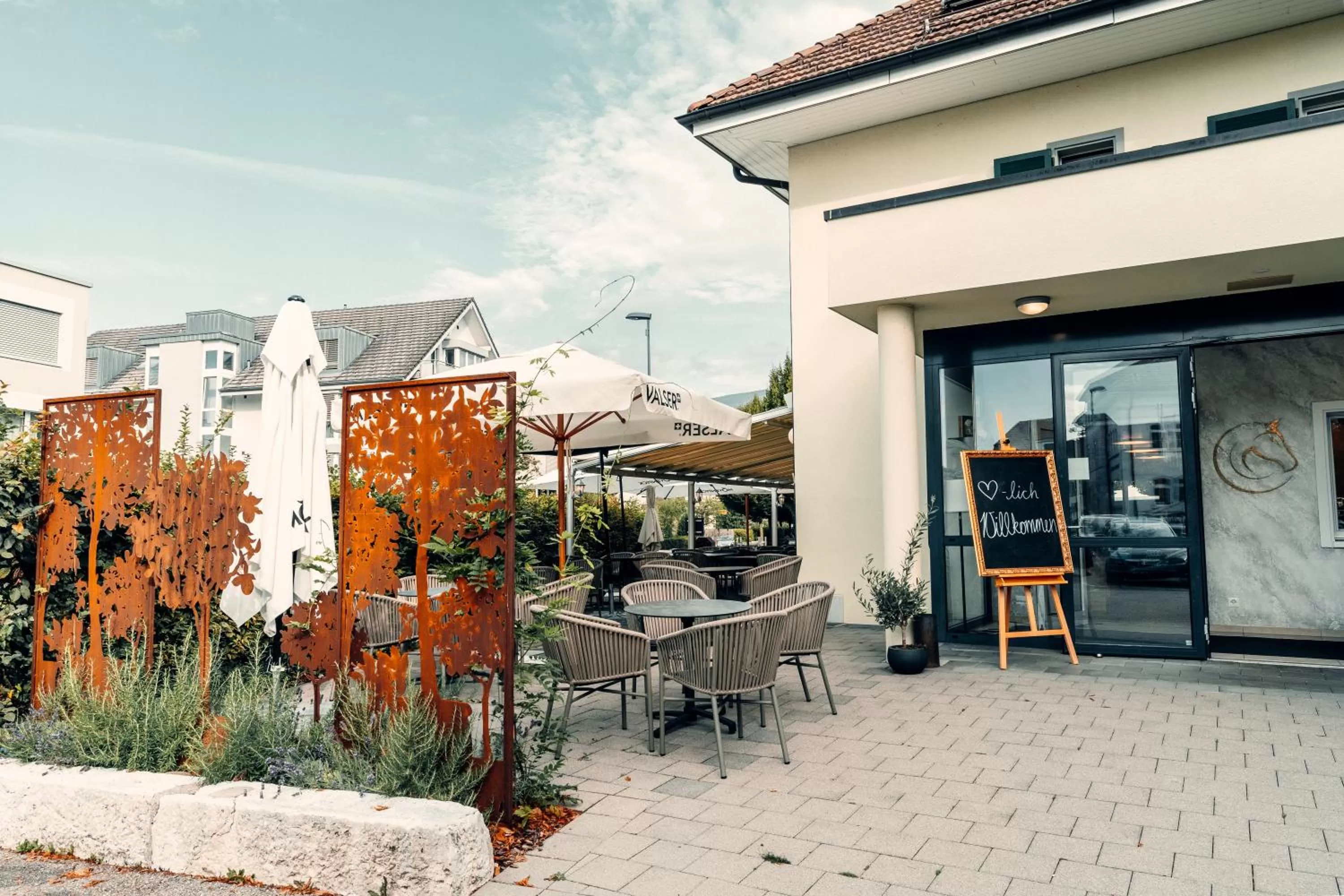 Facade/entrance in Hotel Rössli Luterbach