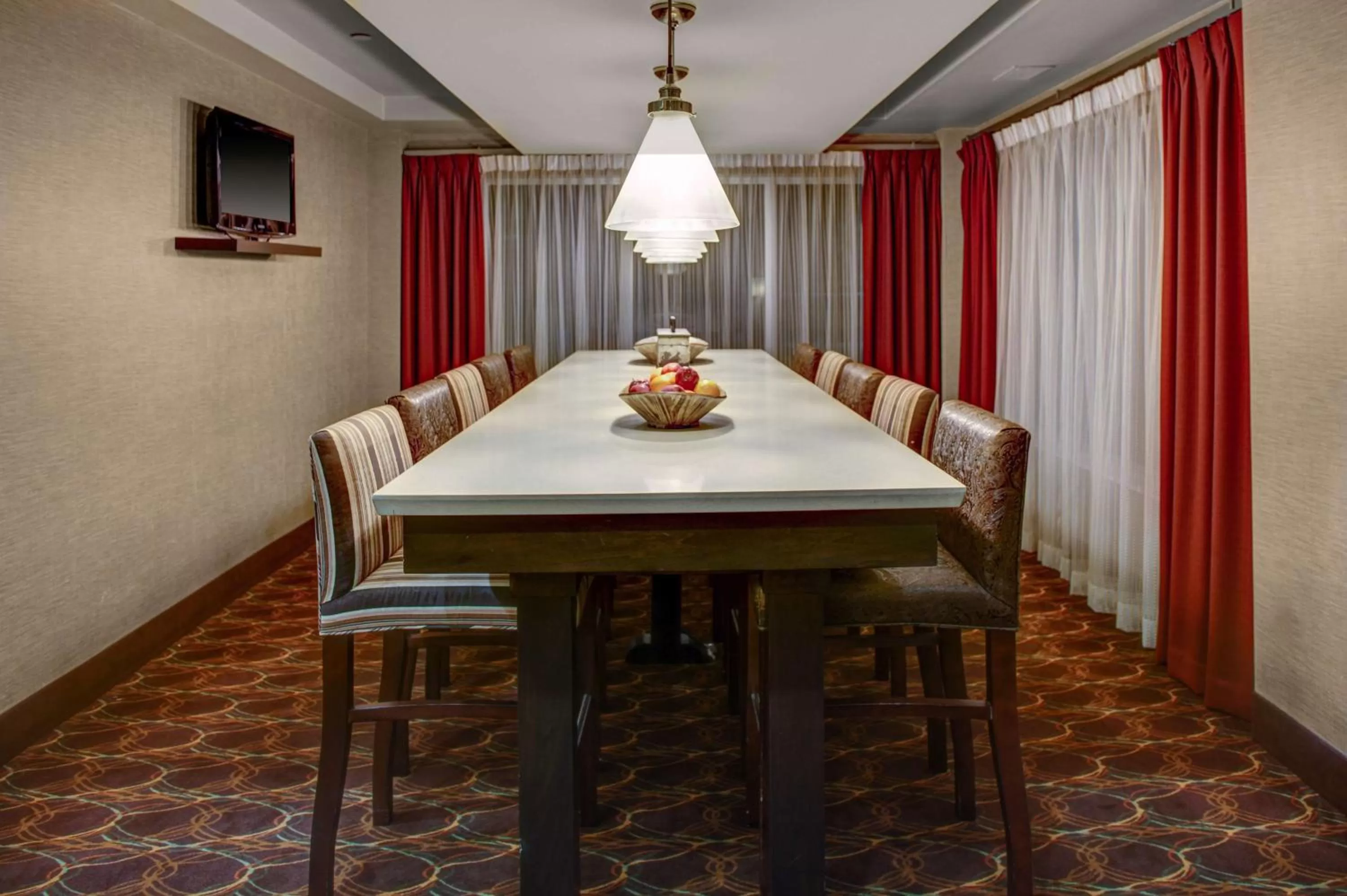 Meeting/conference room in Hampton Inn & Suites N Ft Worth-Alliance Airport