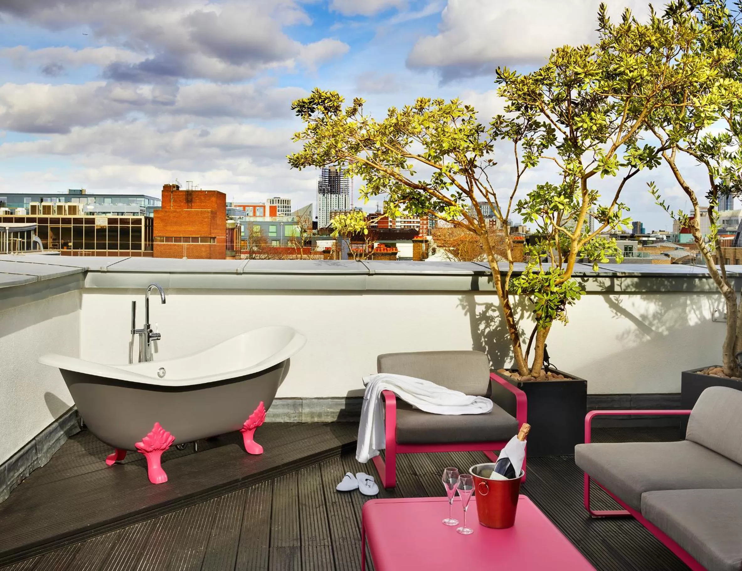 Balcony/Terrace in Marrable's Farringdon Hotel