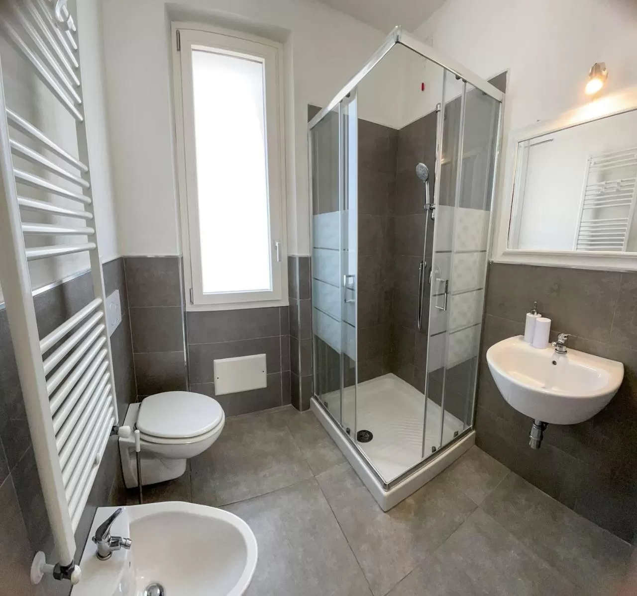 Bathroom in Tea House Alghero