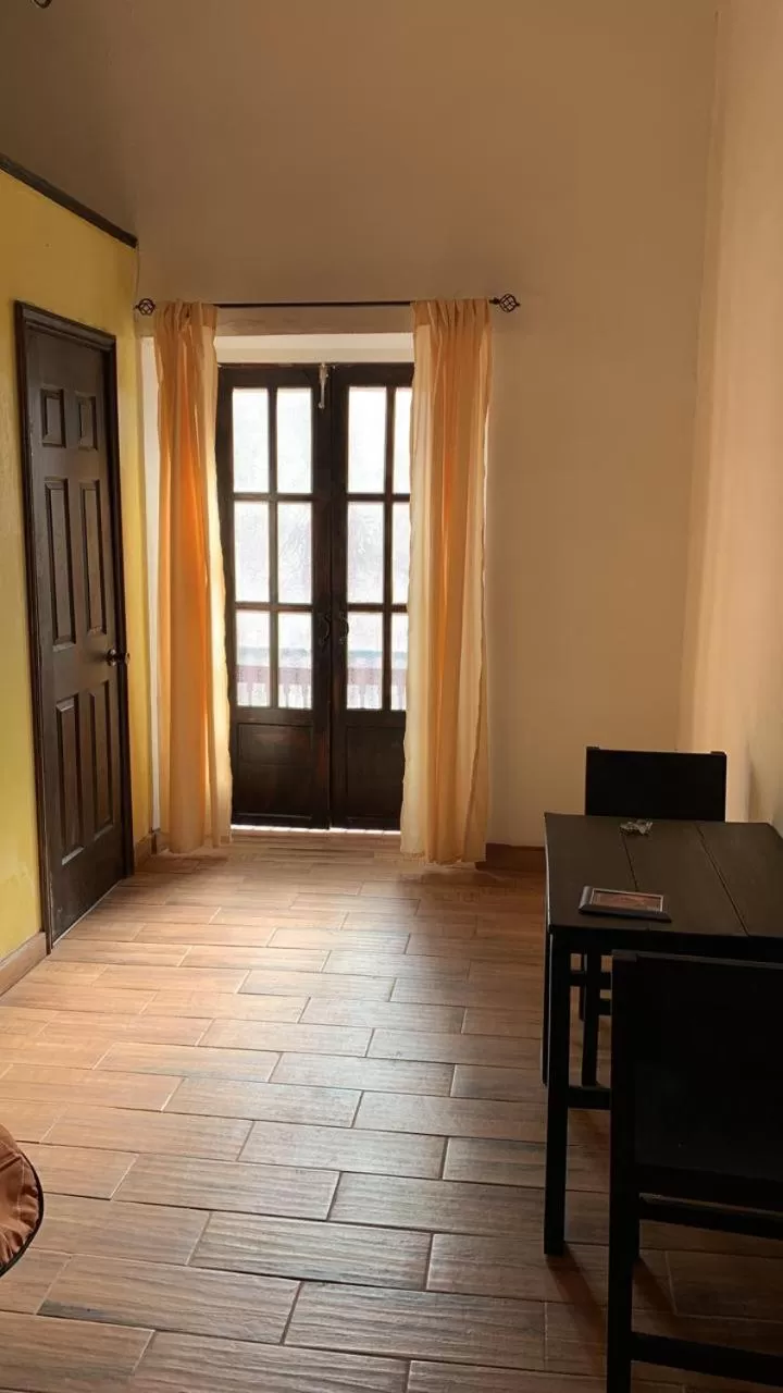 Seating area, TV/Entertainment Center in Hotel Posada de la Condesa