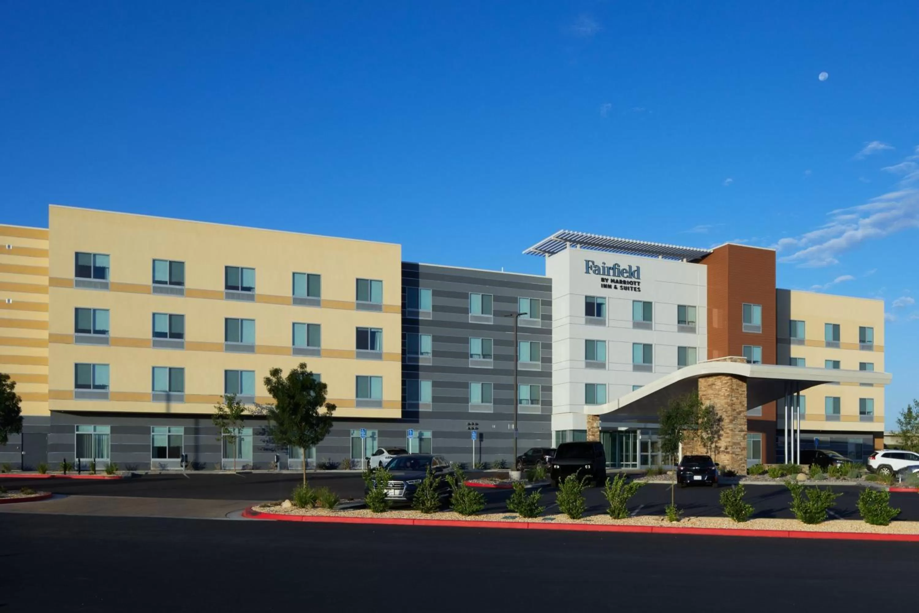 Property building in Fairfield by Marriott Inn & Suites Palmdale West