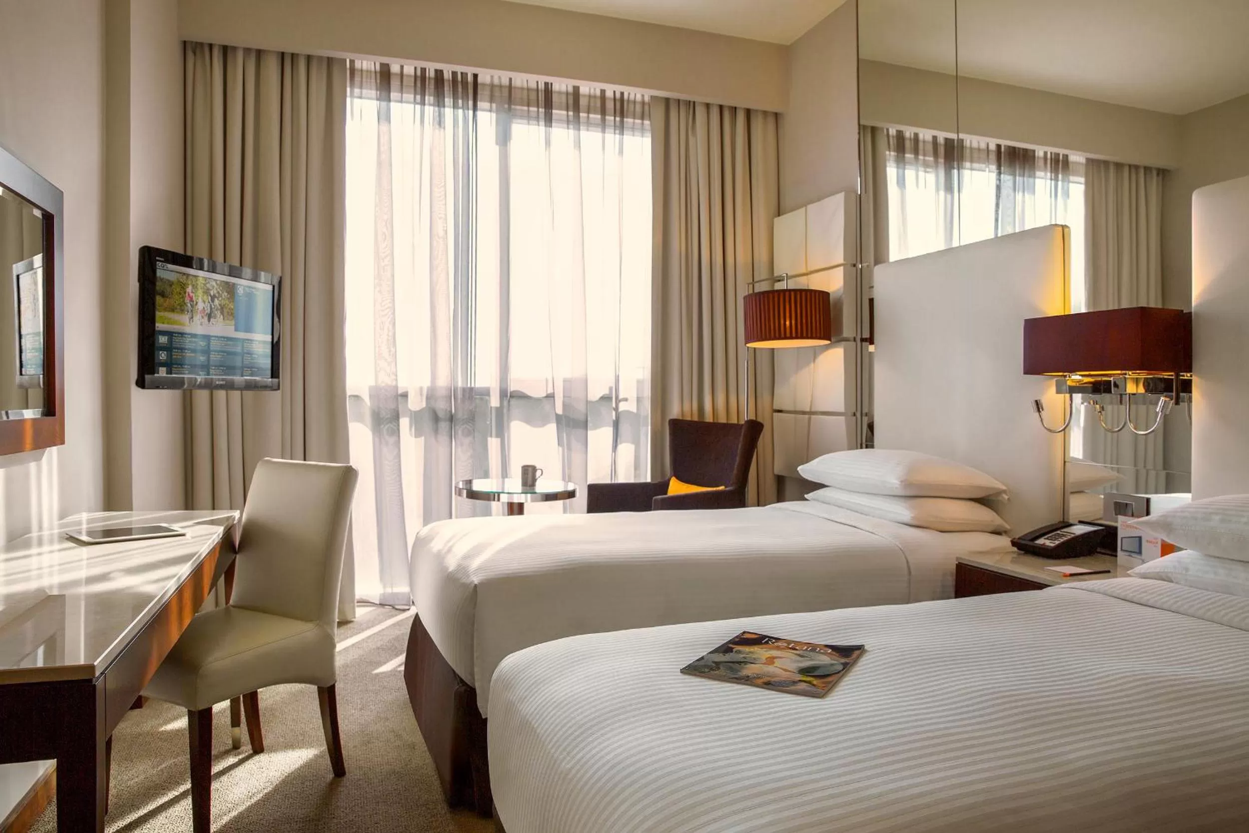 Photo of the whole room, Bed in Centro Barsha - by Rotana