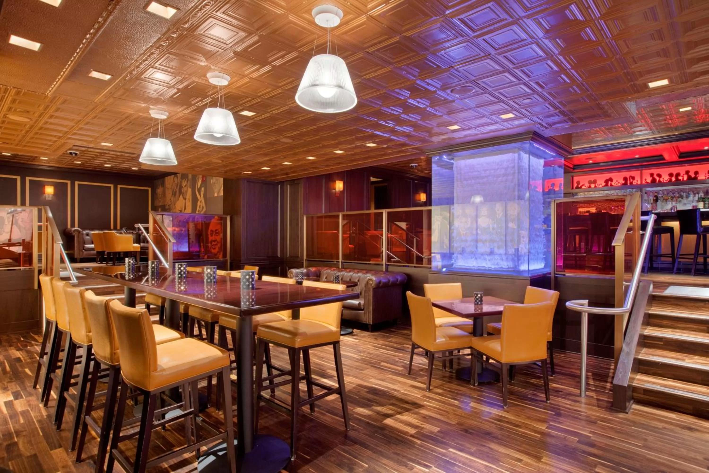 Restaurant/places to eat in The Palmer House Hilton