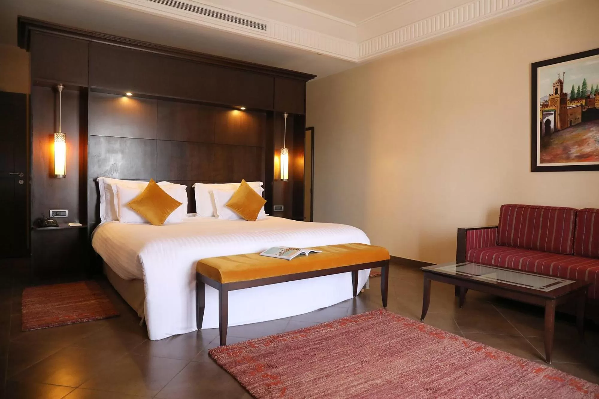 Bed in Kenzi Menara Palace & Resort