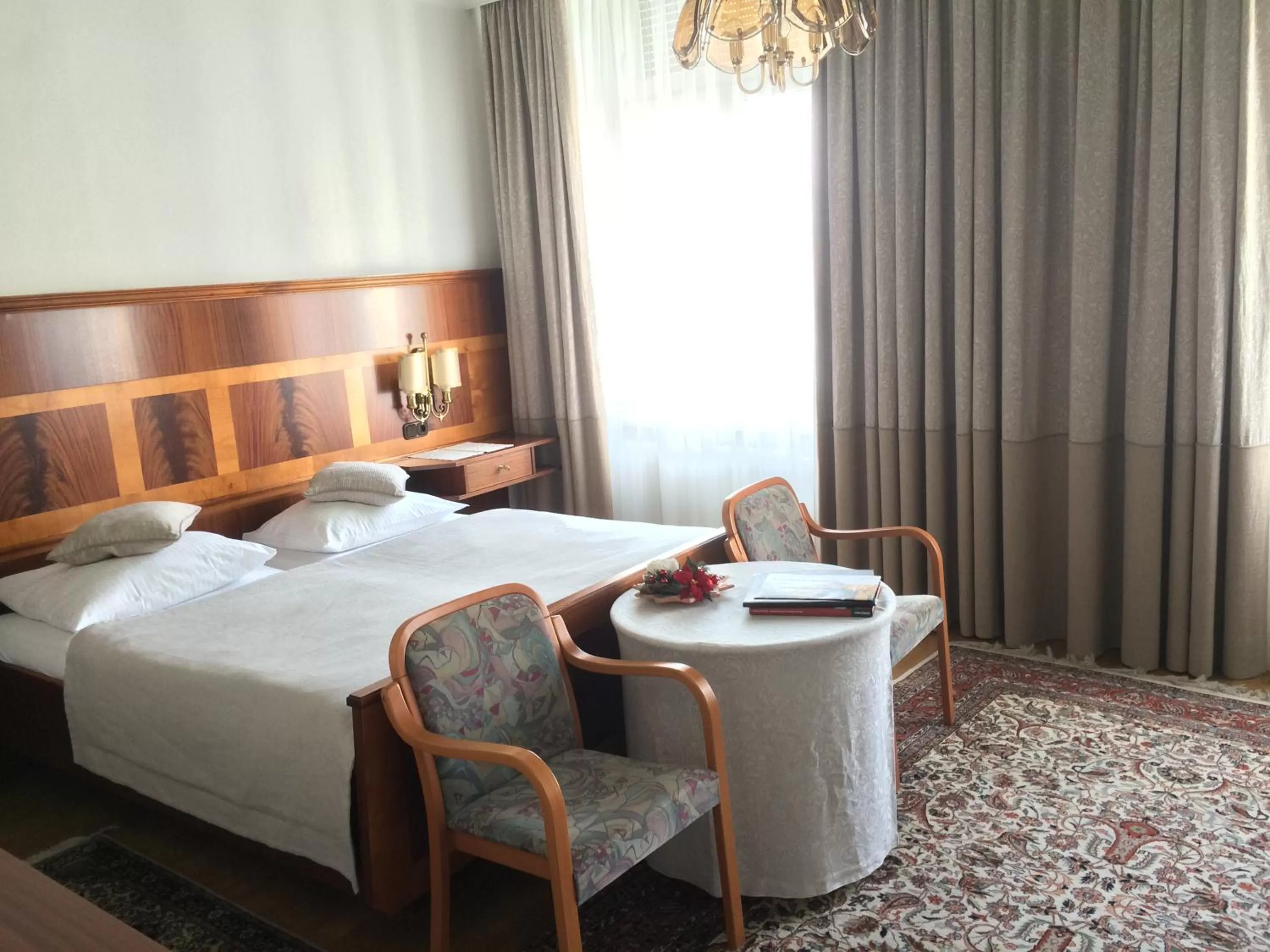 Day, Bed in Seehotel Schwan