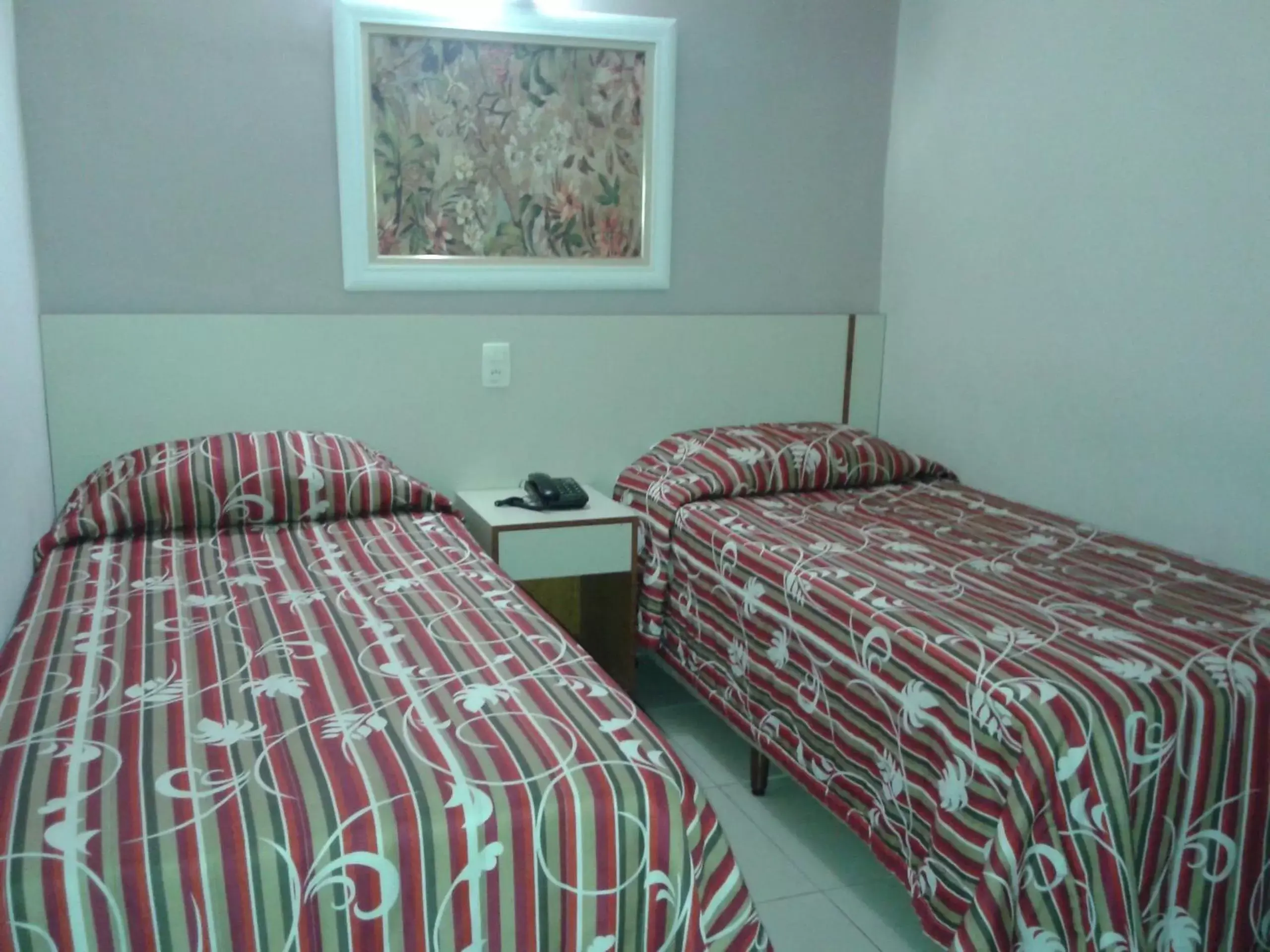 Standard Twin Room - single occupancy in Hotel Venezuela Standard Twin Room - single occupancy in Hotel Venezuela
