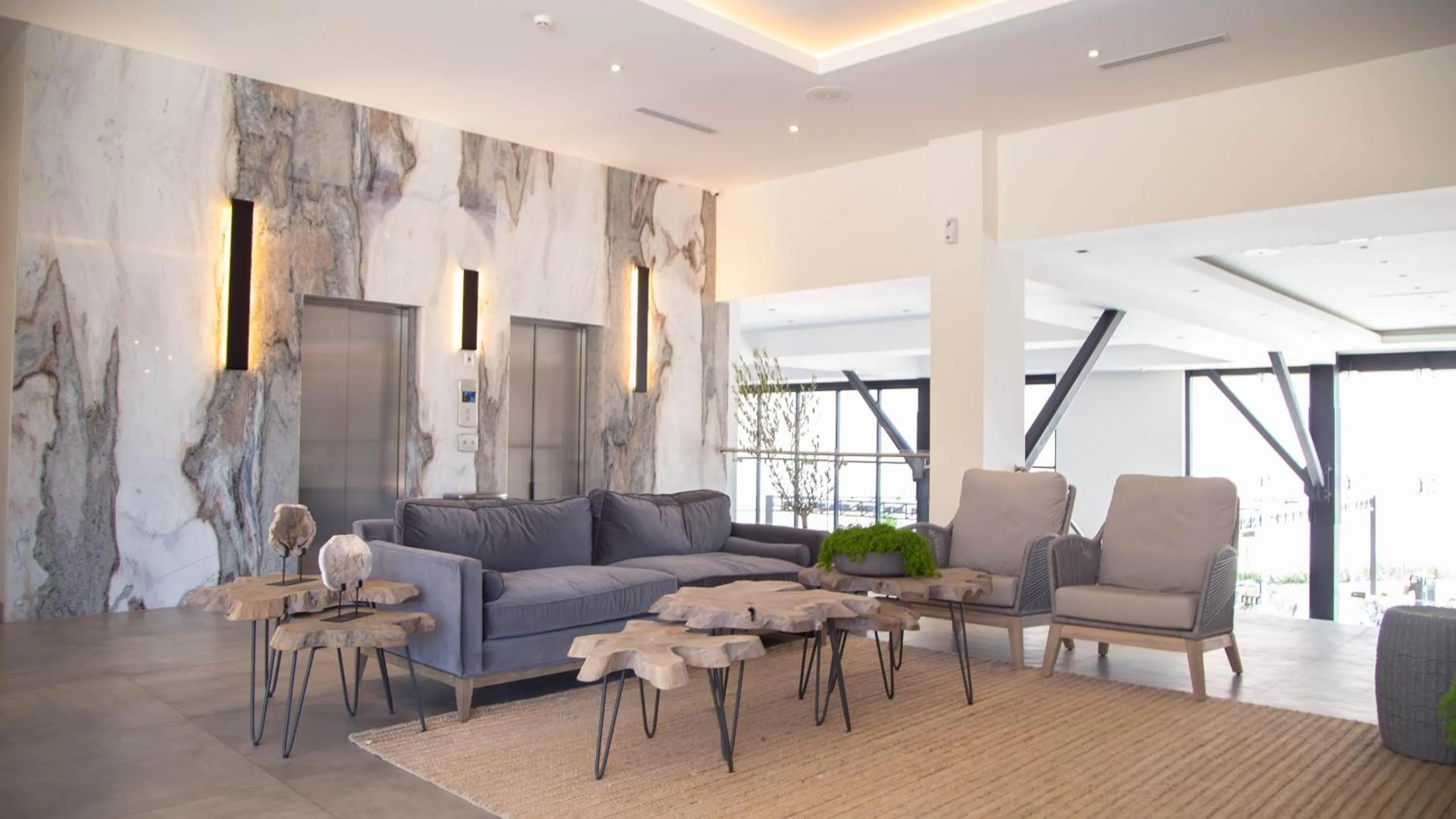 Restaurant/places to eat in Hotel Kumiai Inn