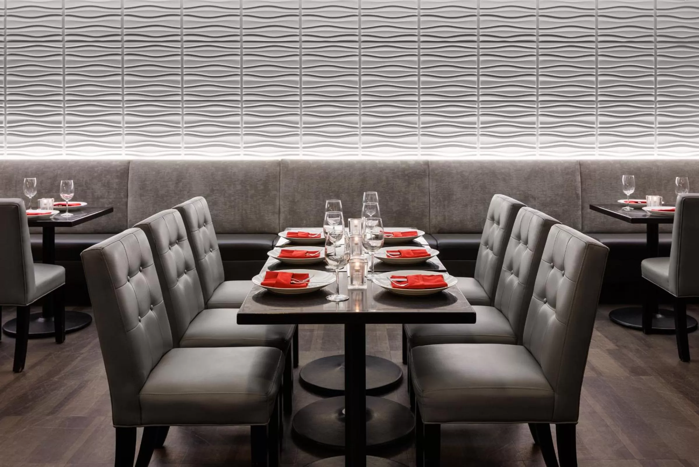 Restaurant/places to eat in Pomeroy Hotel & Conference Centre