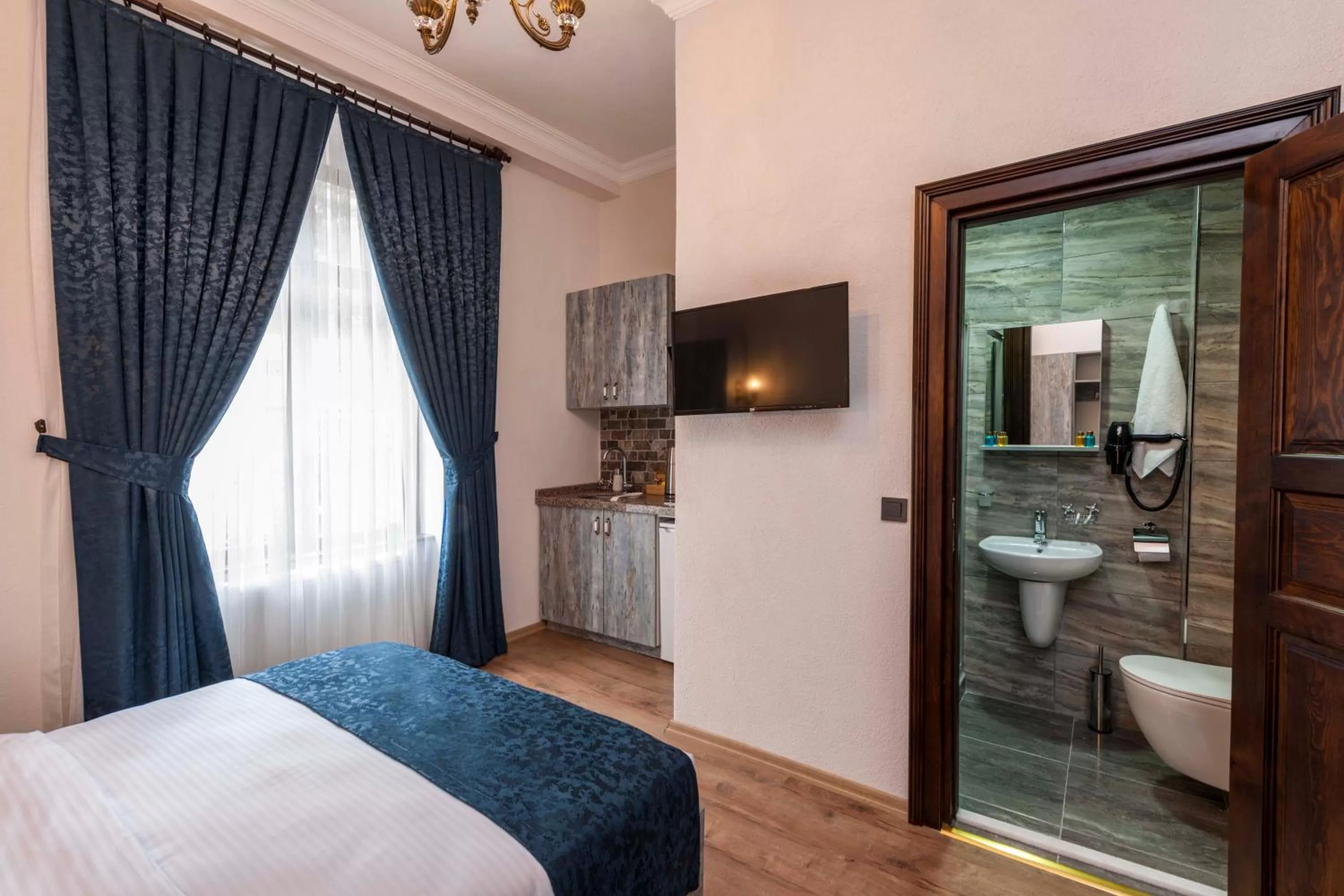 Bed in Element Garden