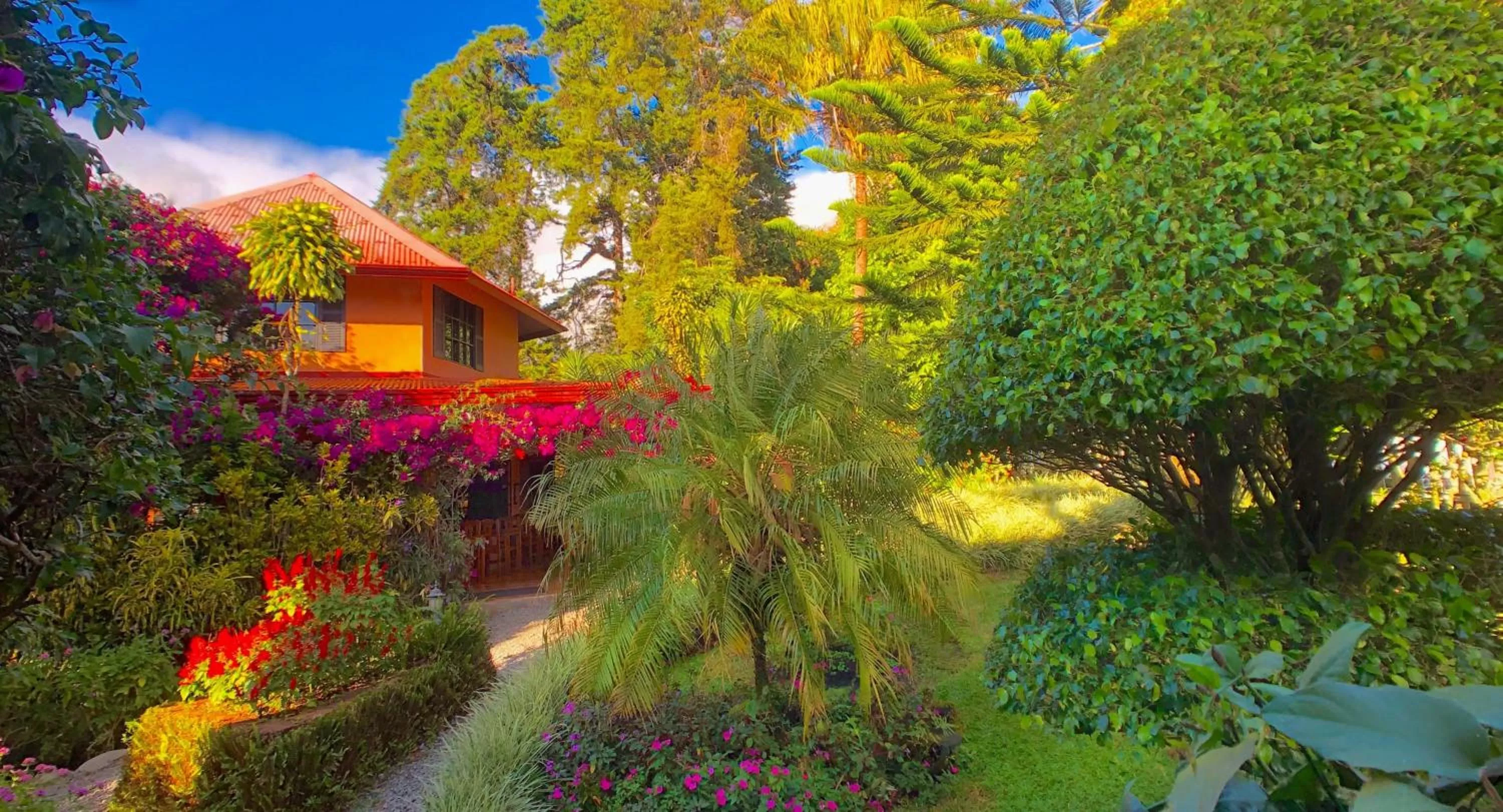 Property building in Boquete Garden Inn