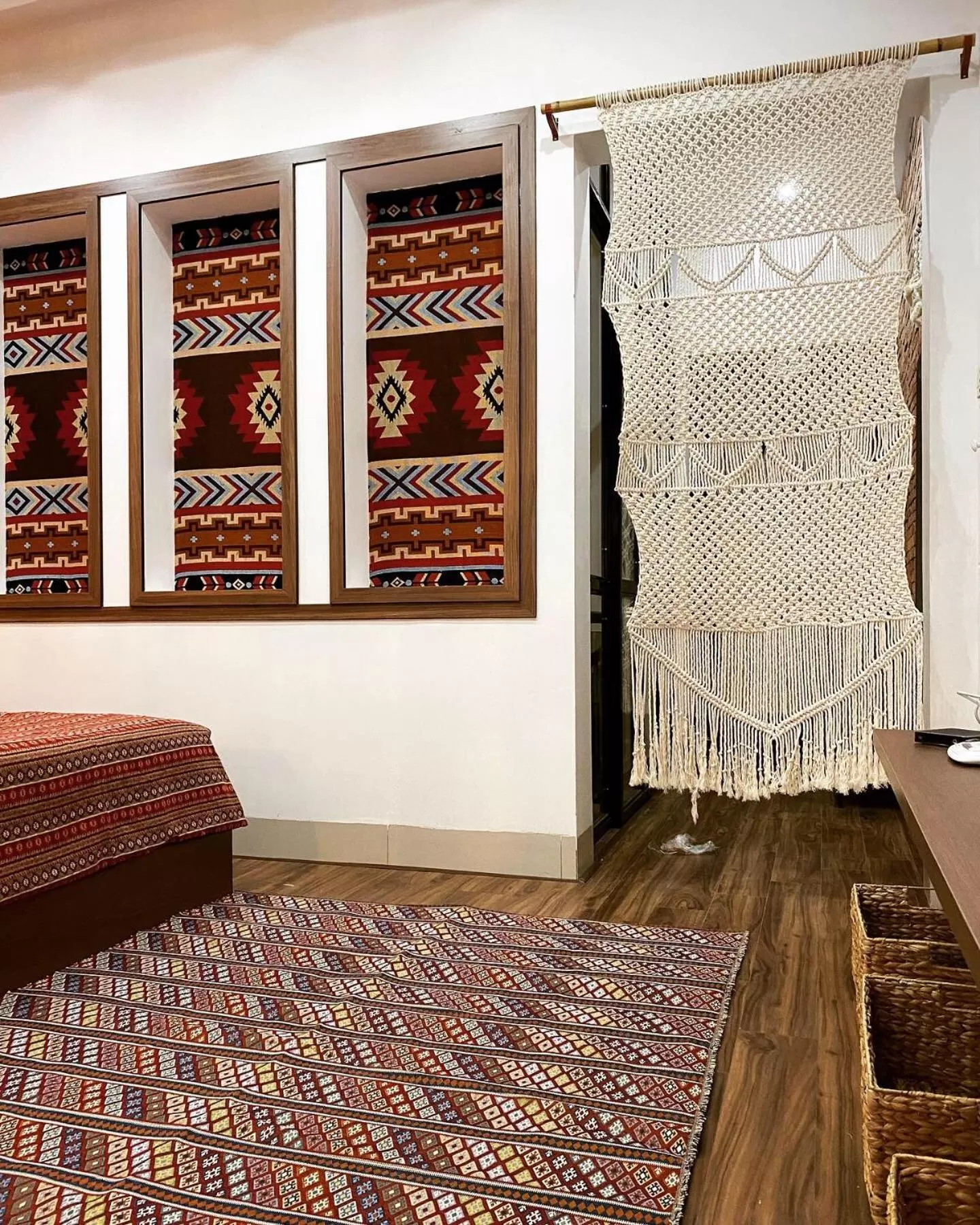 Bed in Emerald Boutique Stay 2