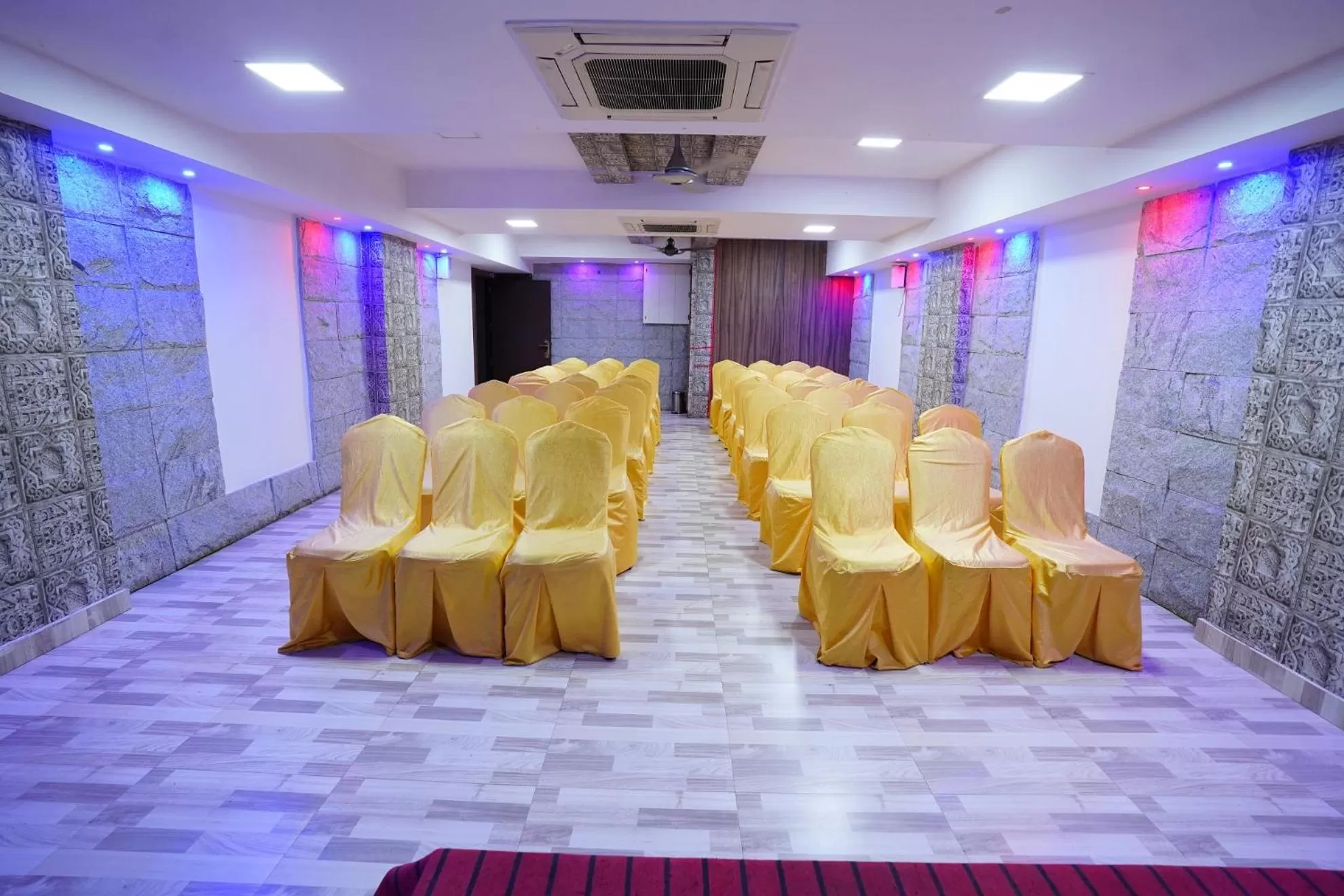 Meeting/conference room in Hotel SK Riverfront