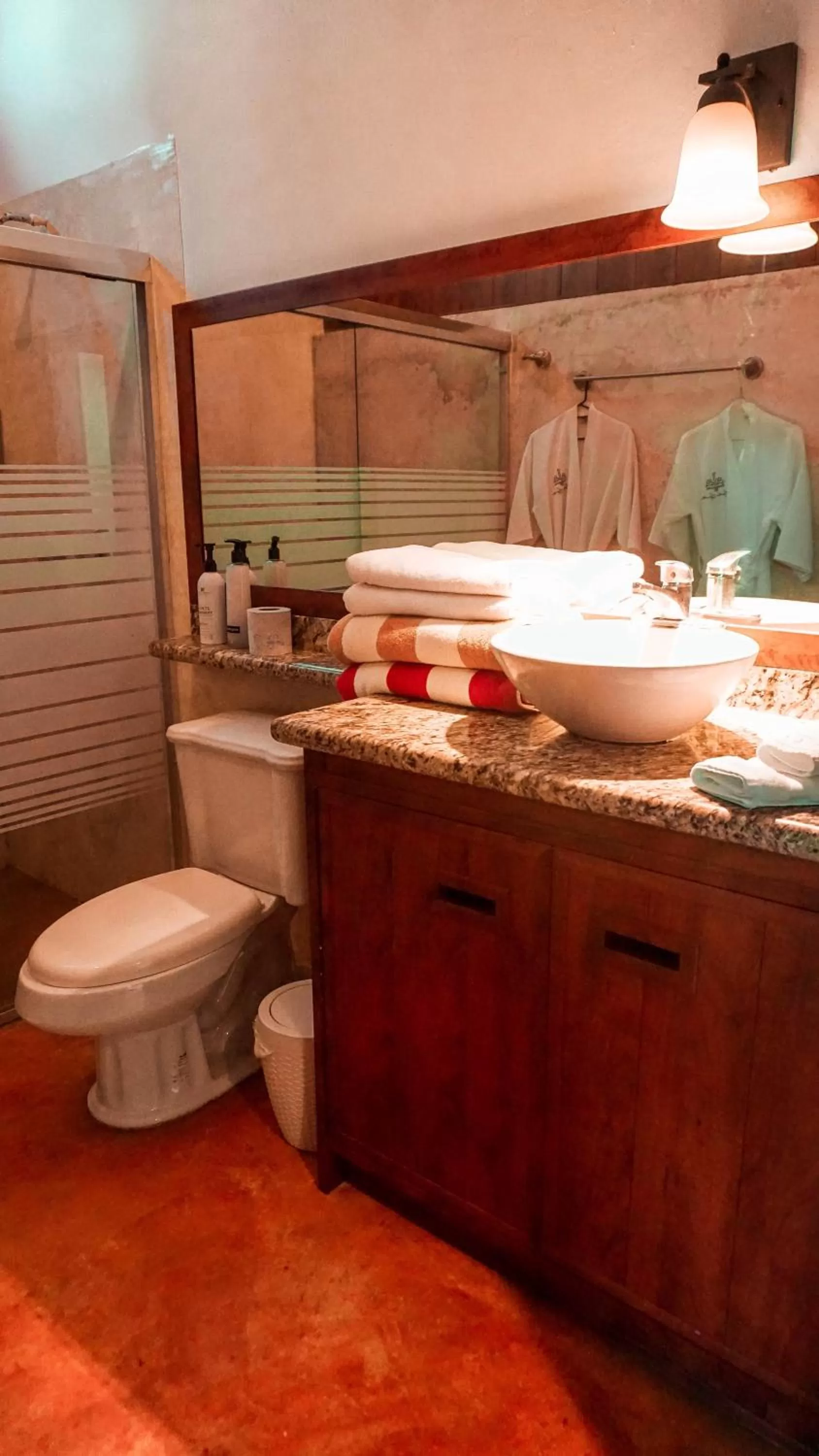 Bathroom in Apartamentos "Ala Residencias"