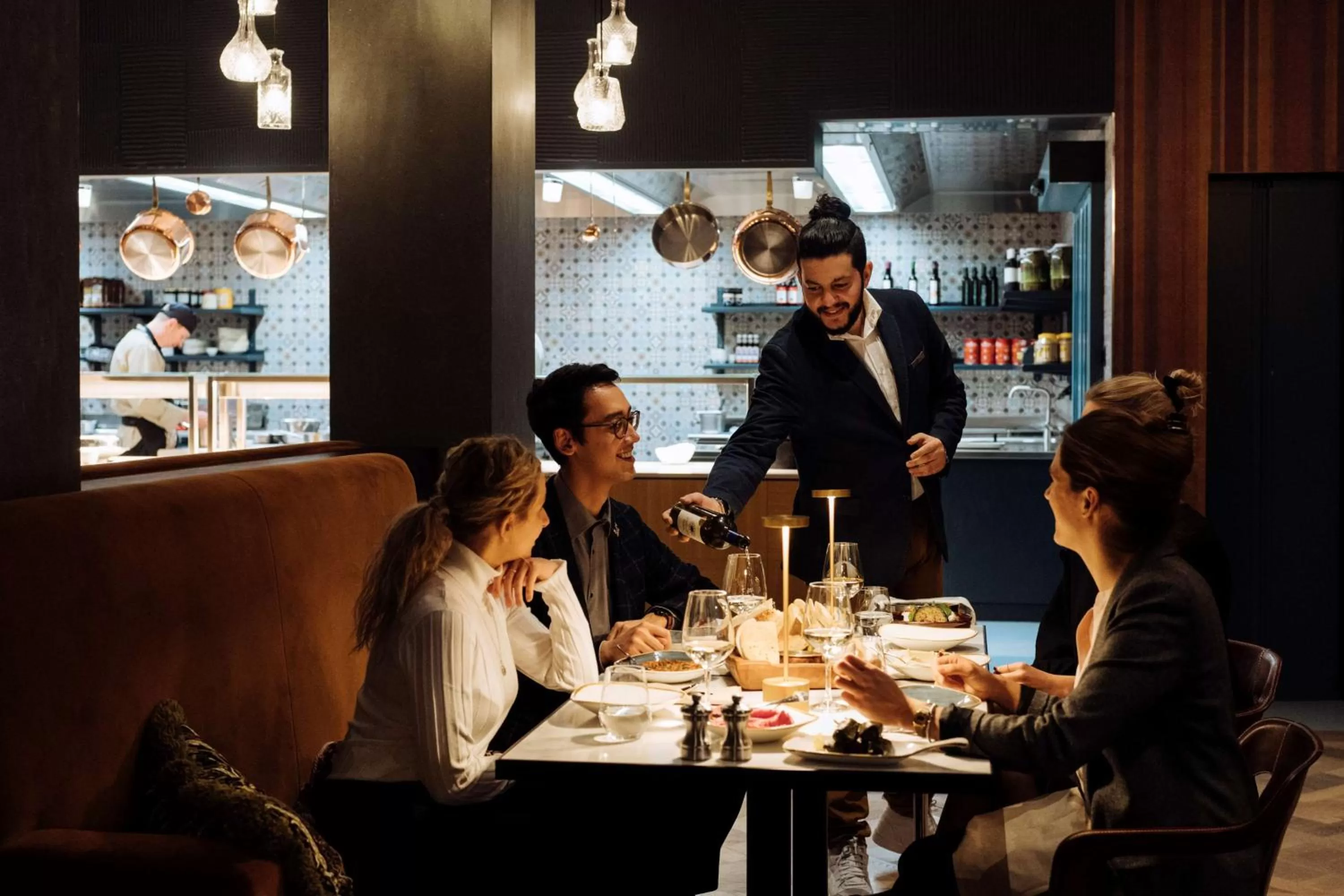 Restaurant/places to eat in Hyatt Regency Zurich Airport Circle