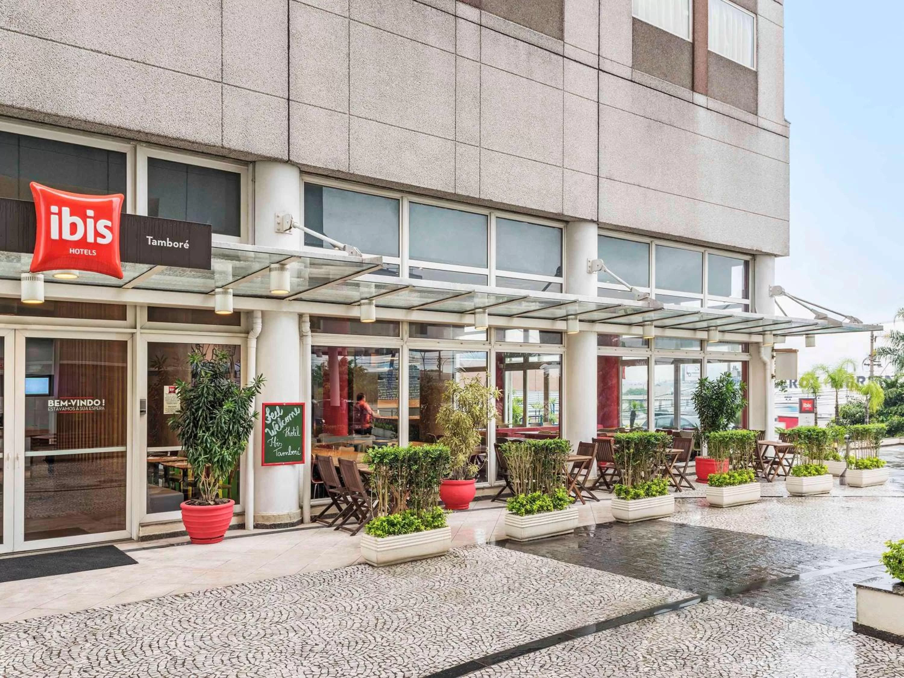 Property building in ibis Tambore