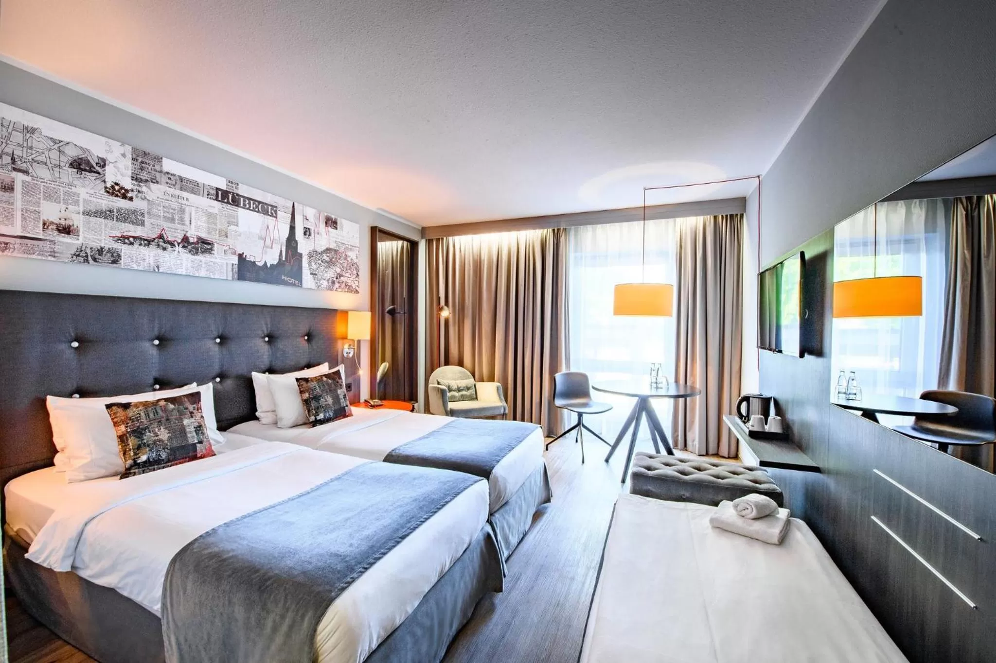 Photo of the whole room, Bed in Holiday Inn Lübeck by IHG