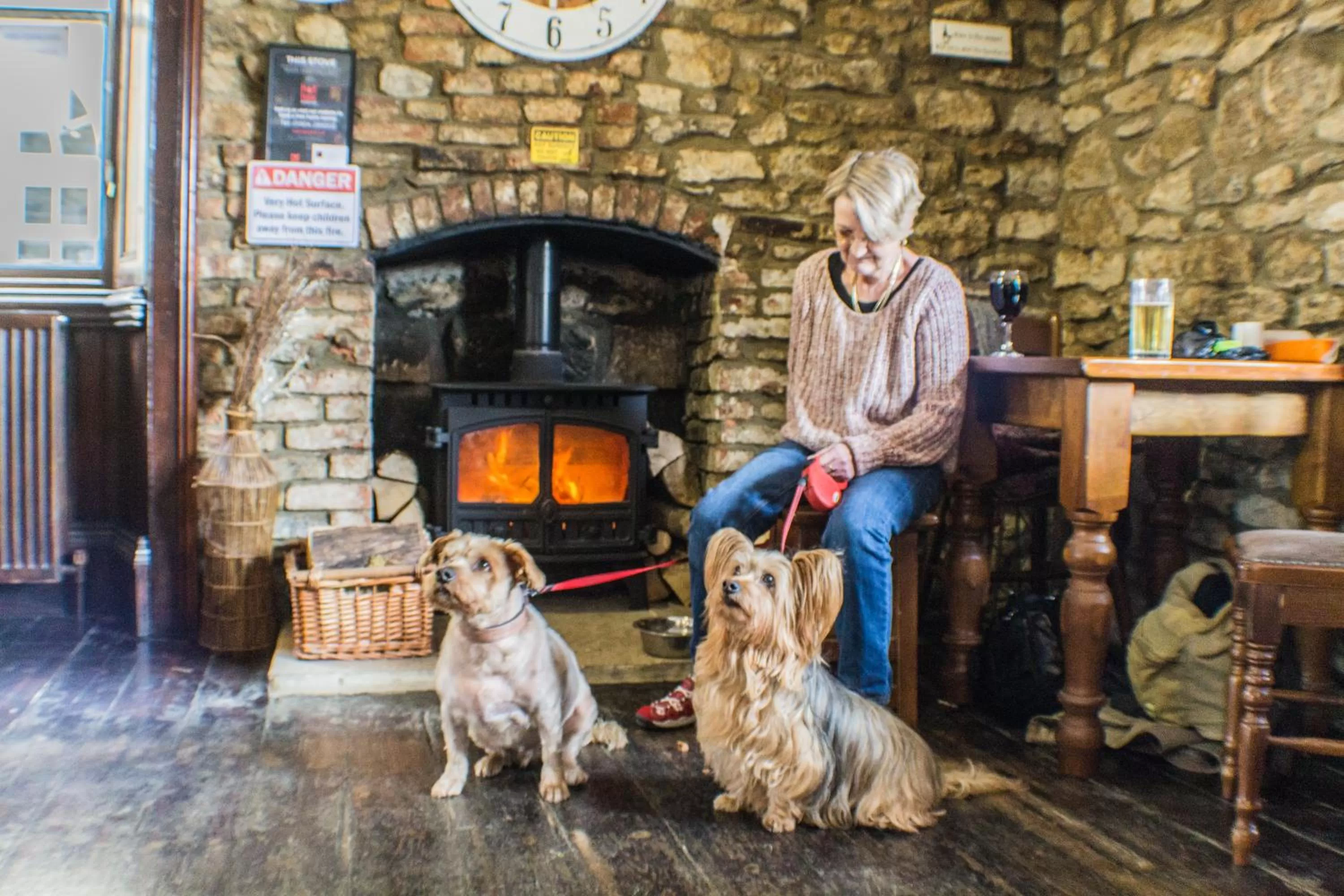 Lounge or bar in The Royal Oak Hotel