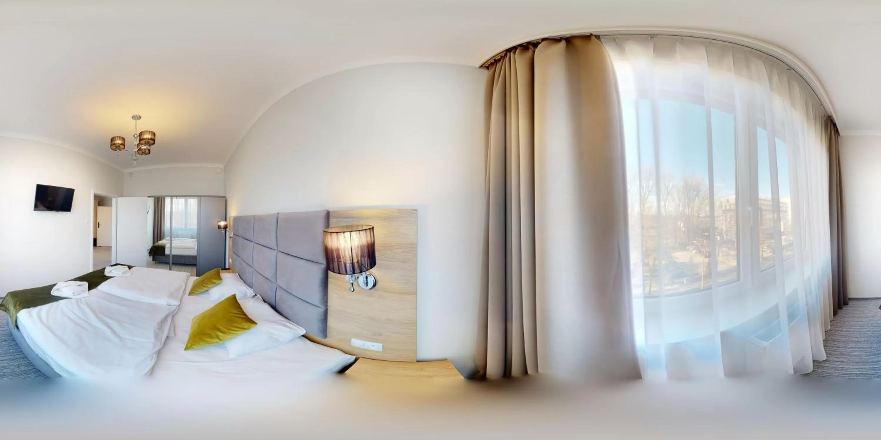 Bed in FACTORY RESORT wellness & spa