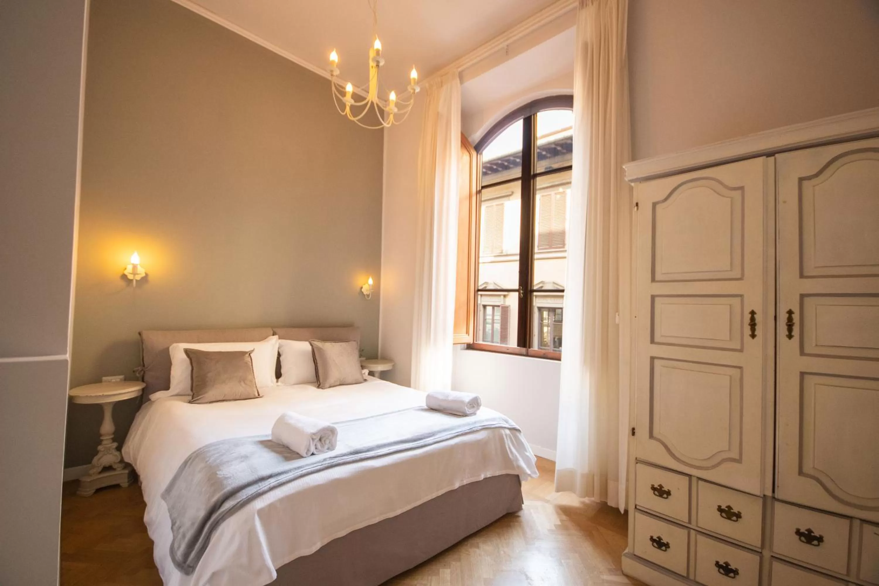 Bathroom, Bed in B&B Dimora Sassetti 6