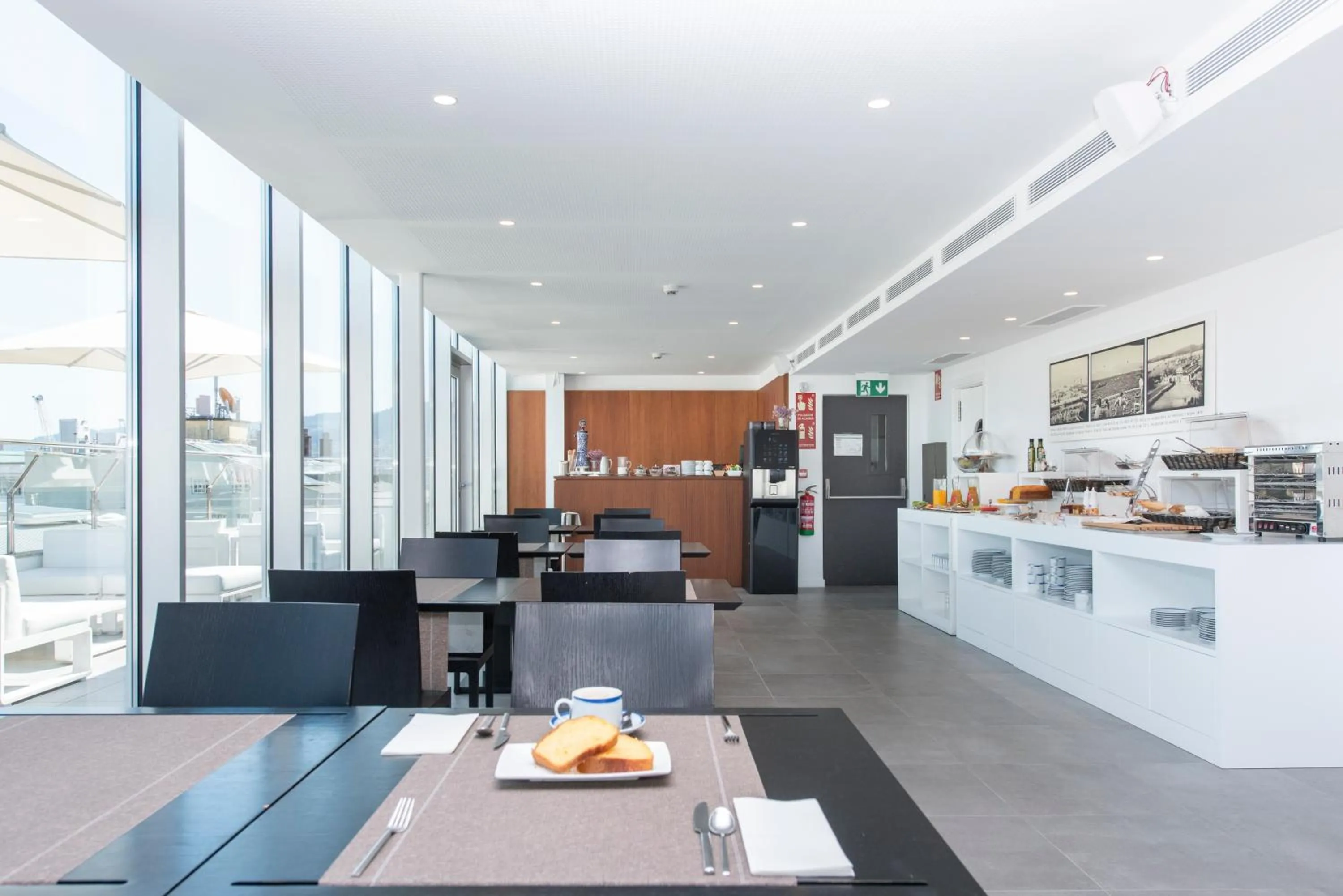 Breakfast, Restaurant/Places to Eat in Hotel America Vigo