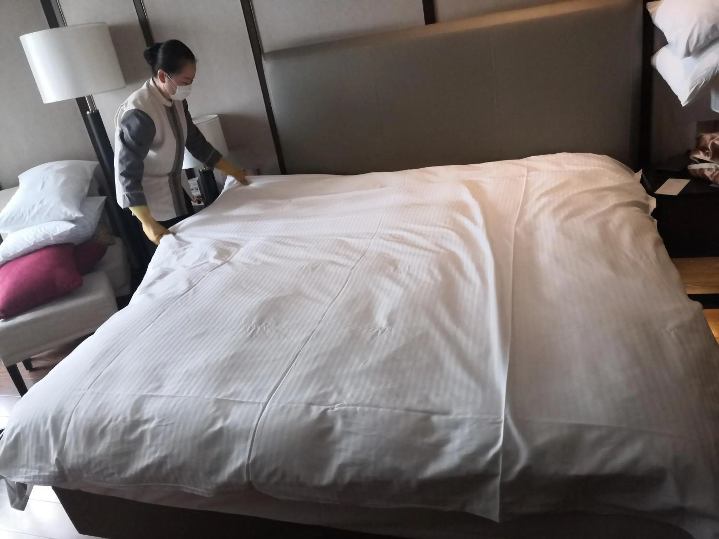 Bed in Ramada Shanghai Songjiang