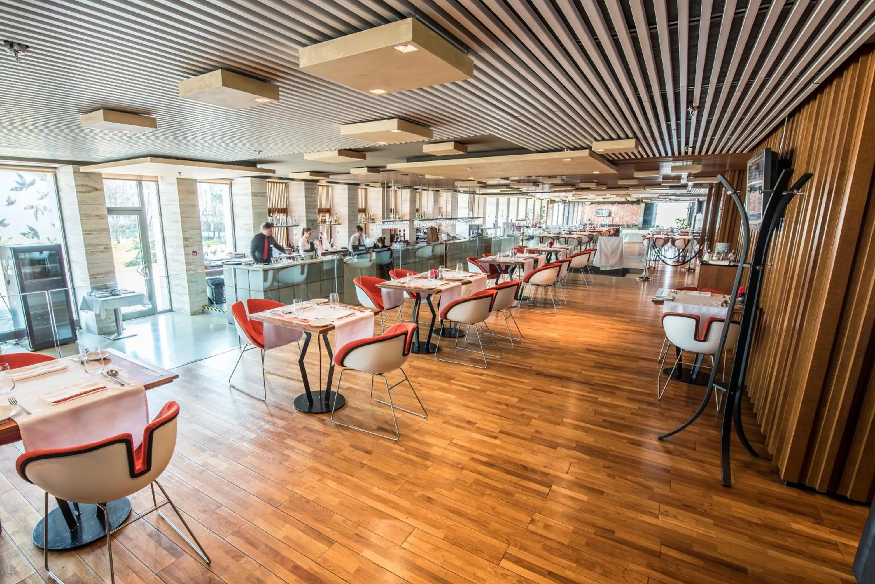 Restaurant/places to eat in Hotel Yasmin Košice