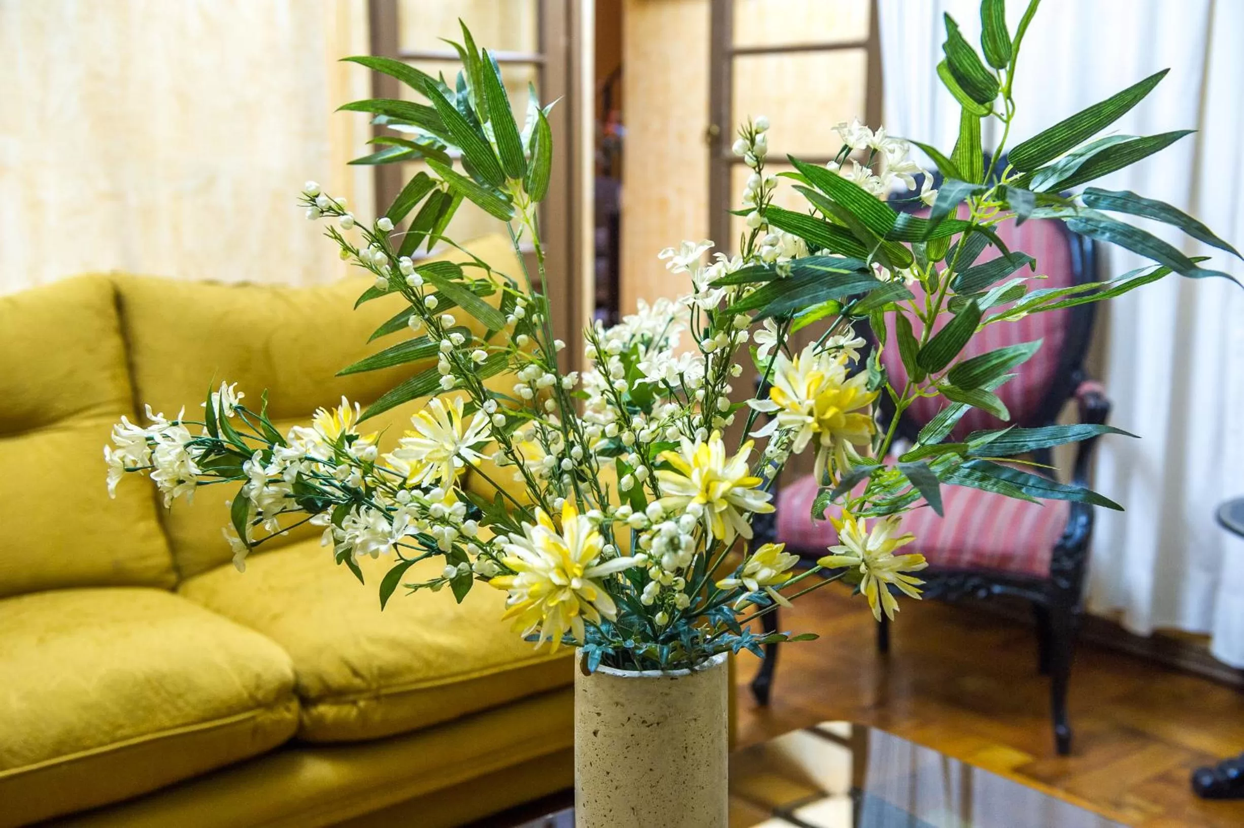 Living room, Seating Area in Hotel Dikran