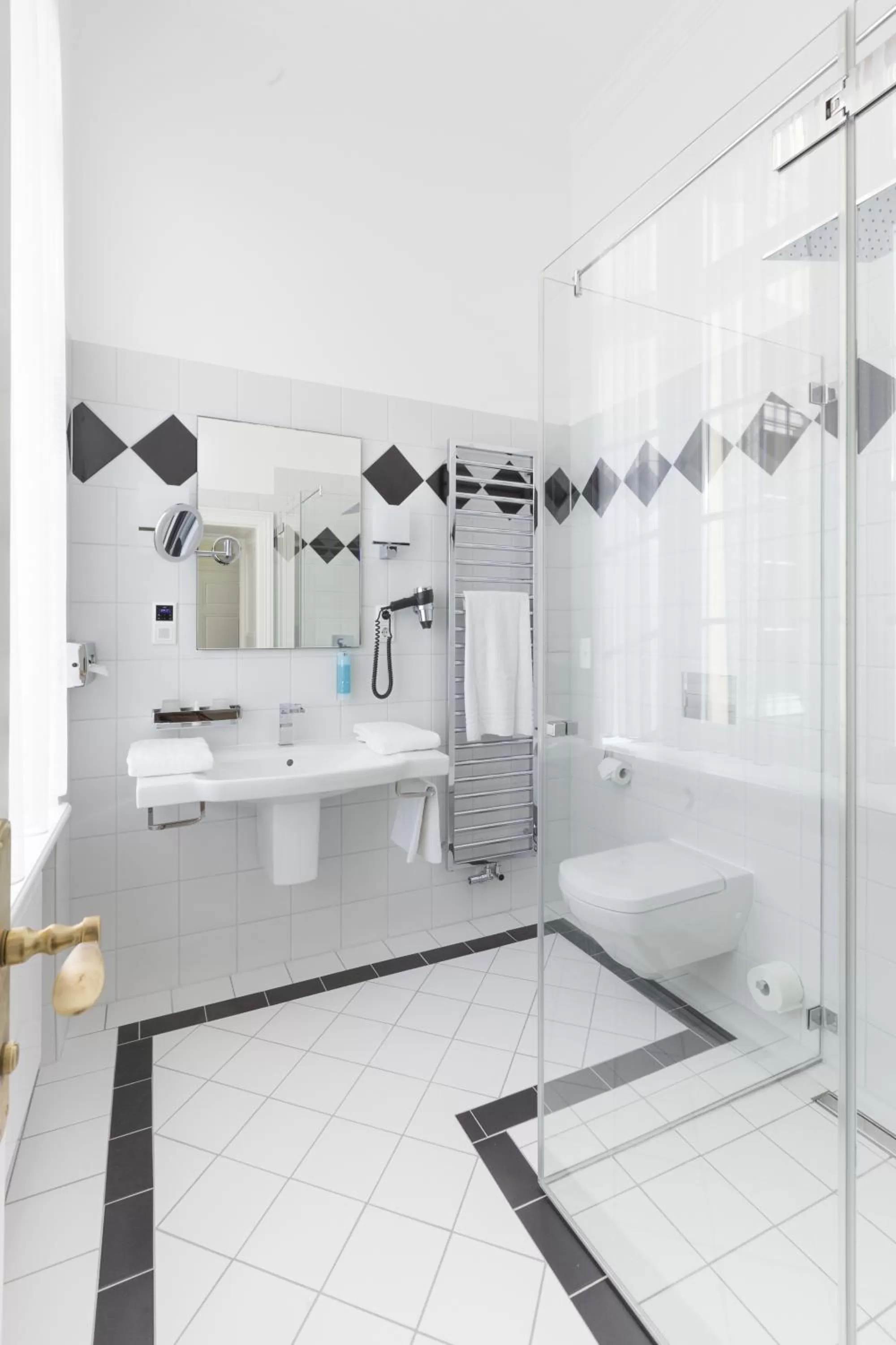 Shower in Schlosshotel Westerholt