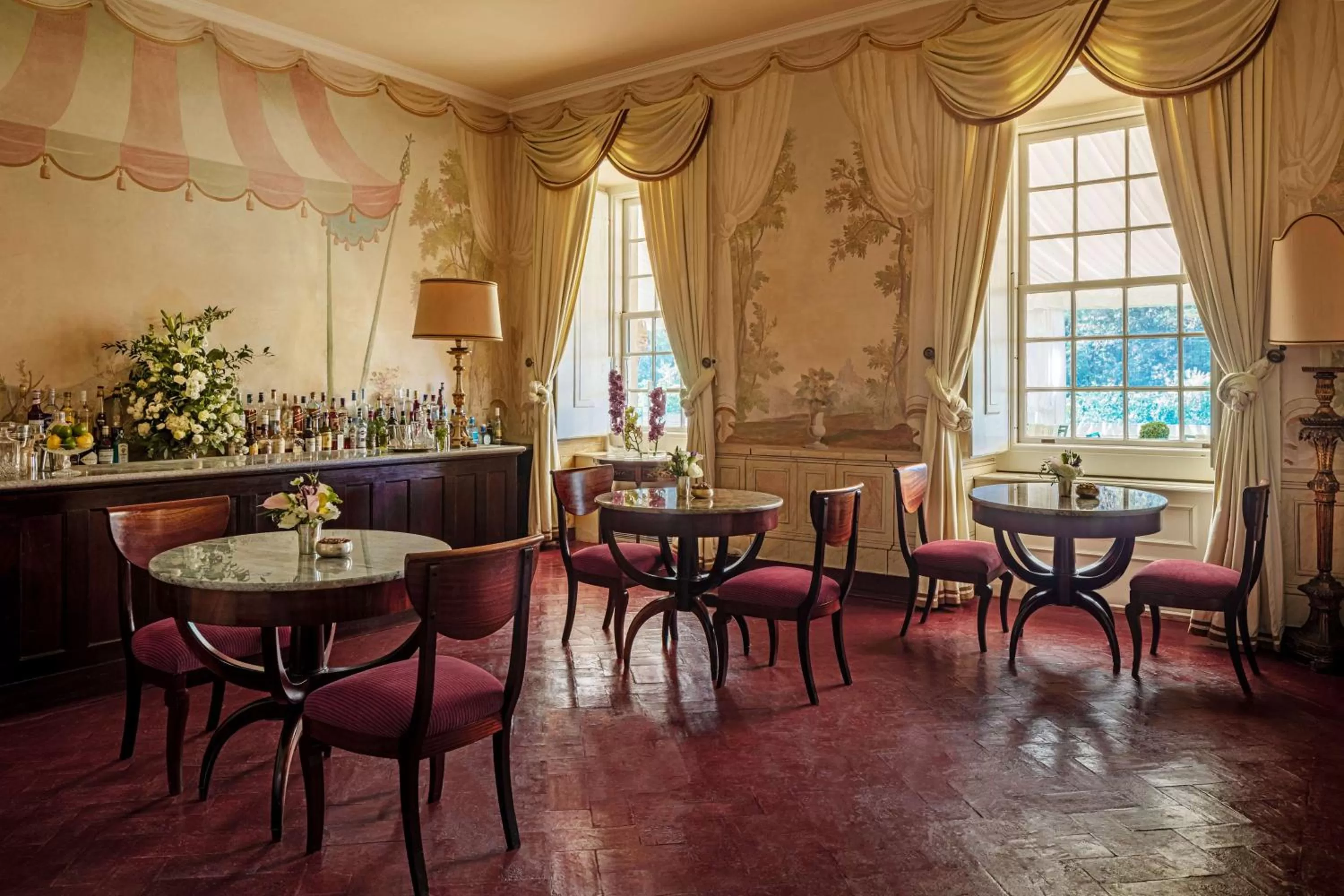 Lounge or bar in Valverde Sintra Palácio de Seteais - The Leading Hotels of the World