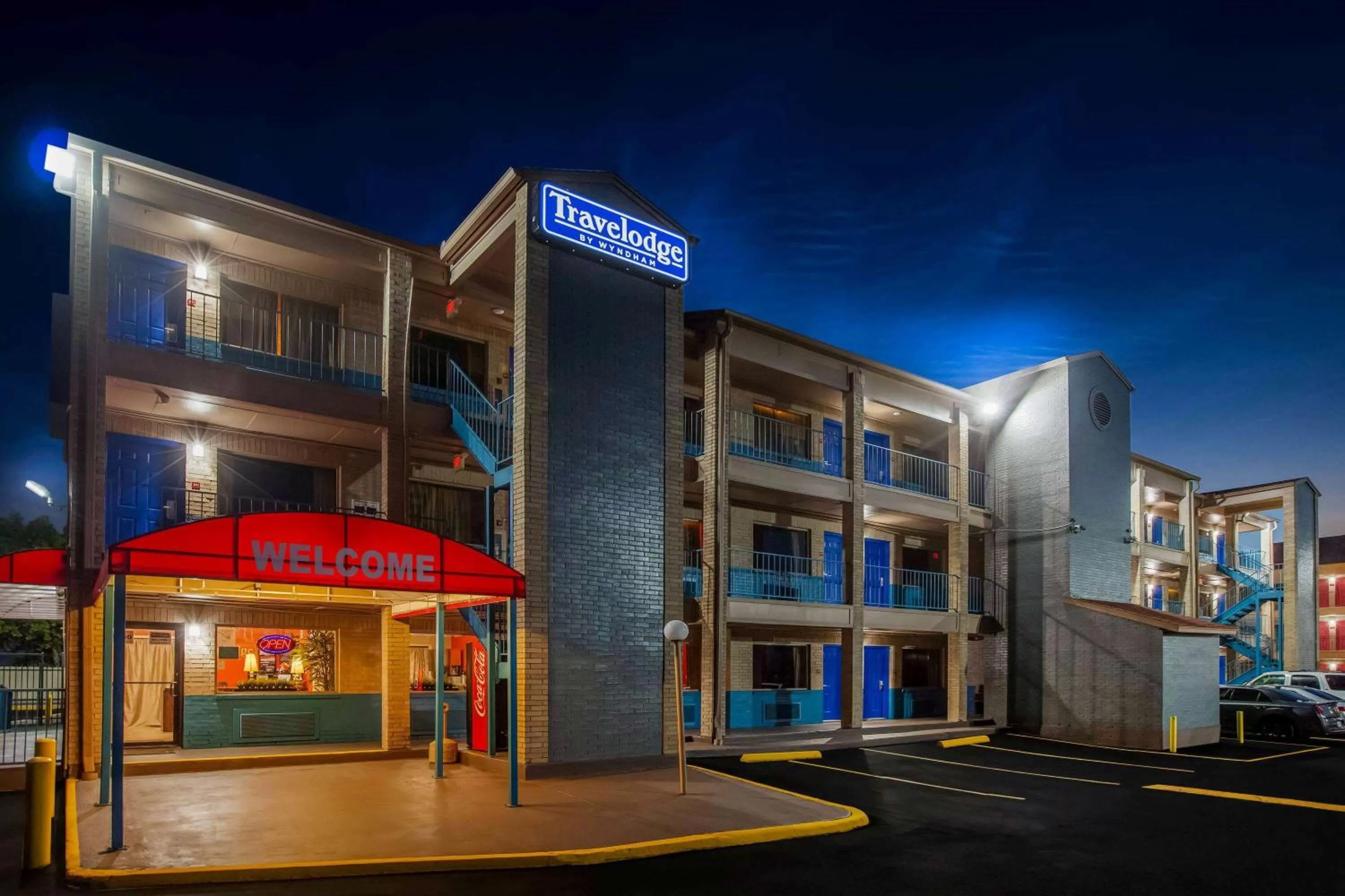 Property building in Travelodge by Wyndham Houston Hobby Airport