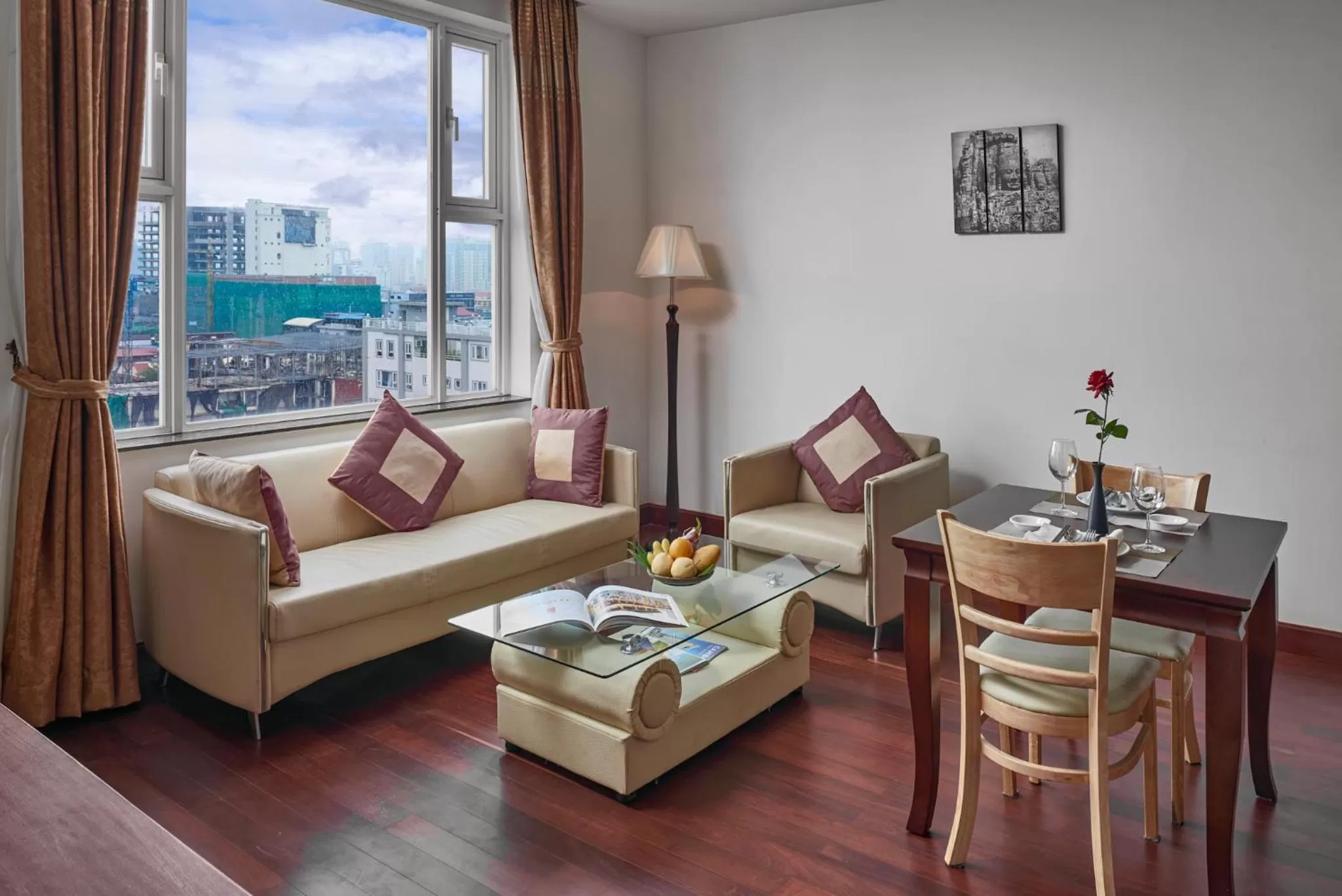 Shower in Phnom Penh Katari Hotel