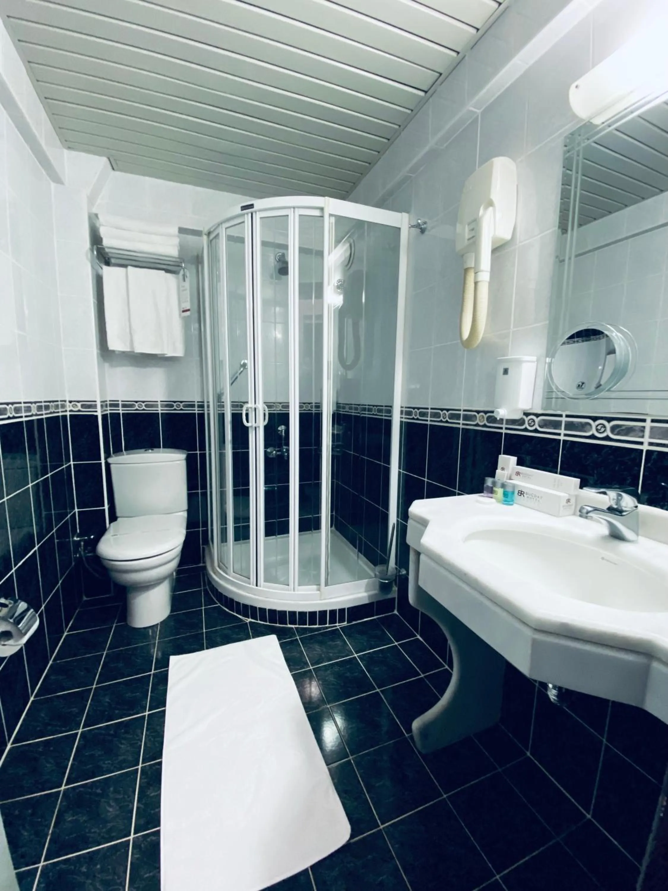 Bathroom in Bugday Hotel