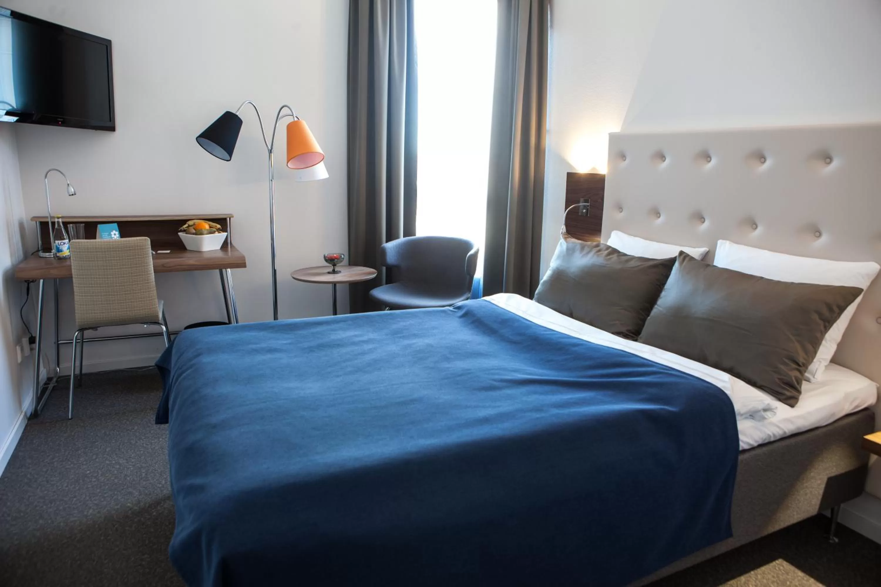 Bed in Best Western Hotel River C