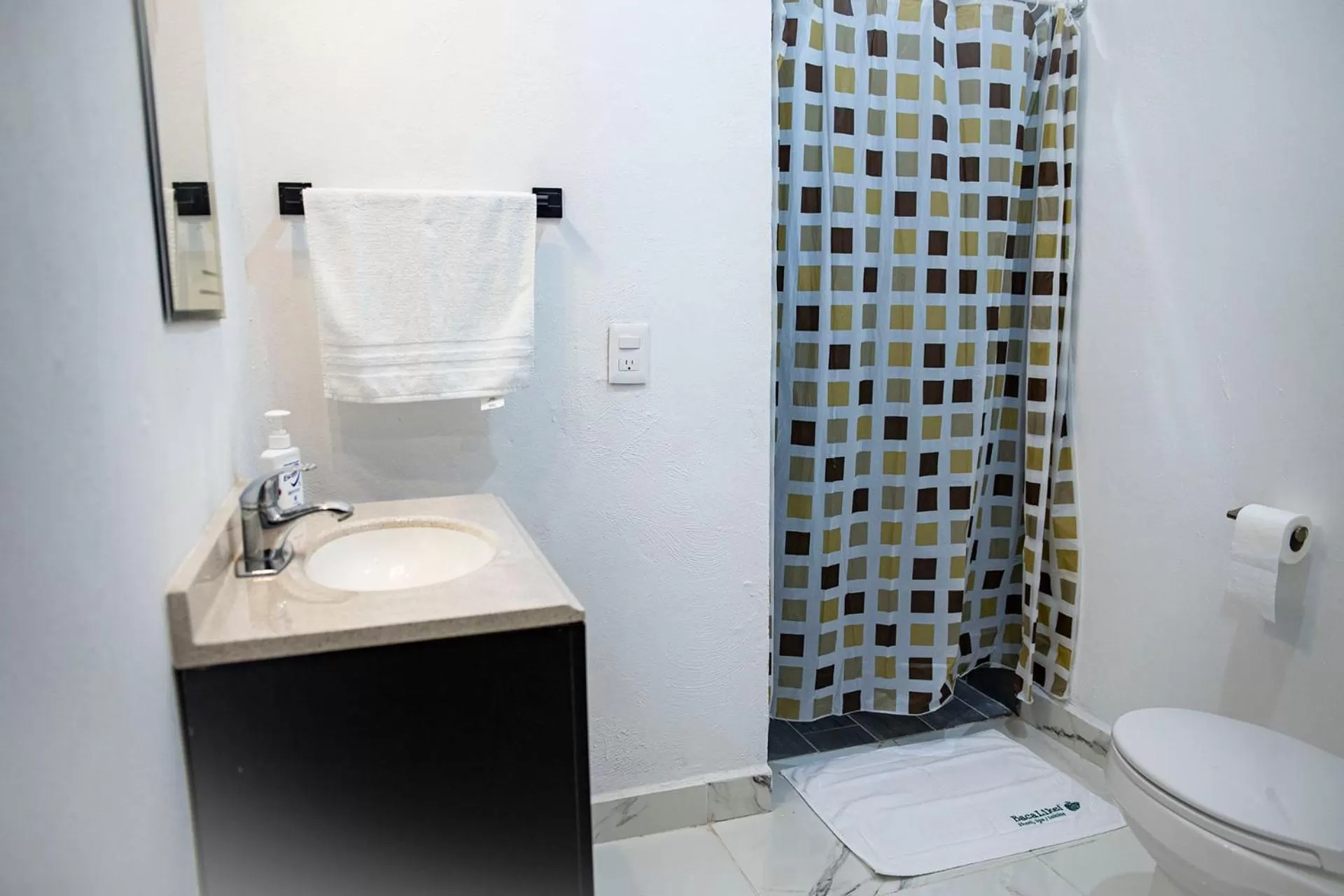 Bathroom in Hotel & Temazcal Bacalike