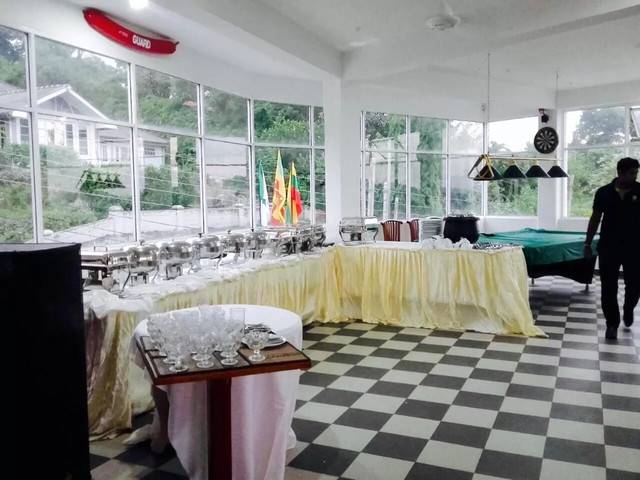 Restaurant/places to eat in Kandy Supreme Hotel