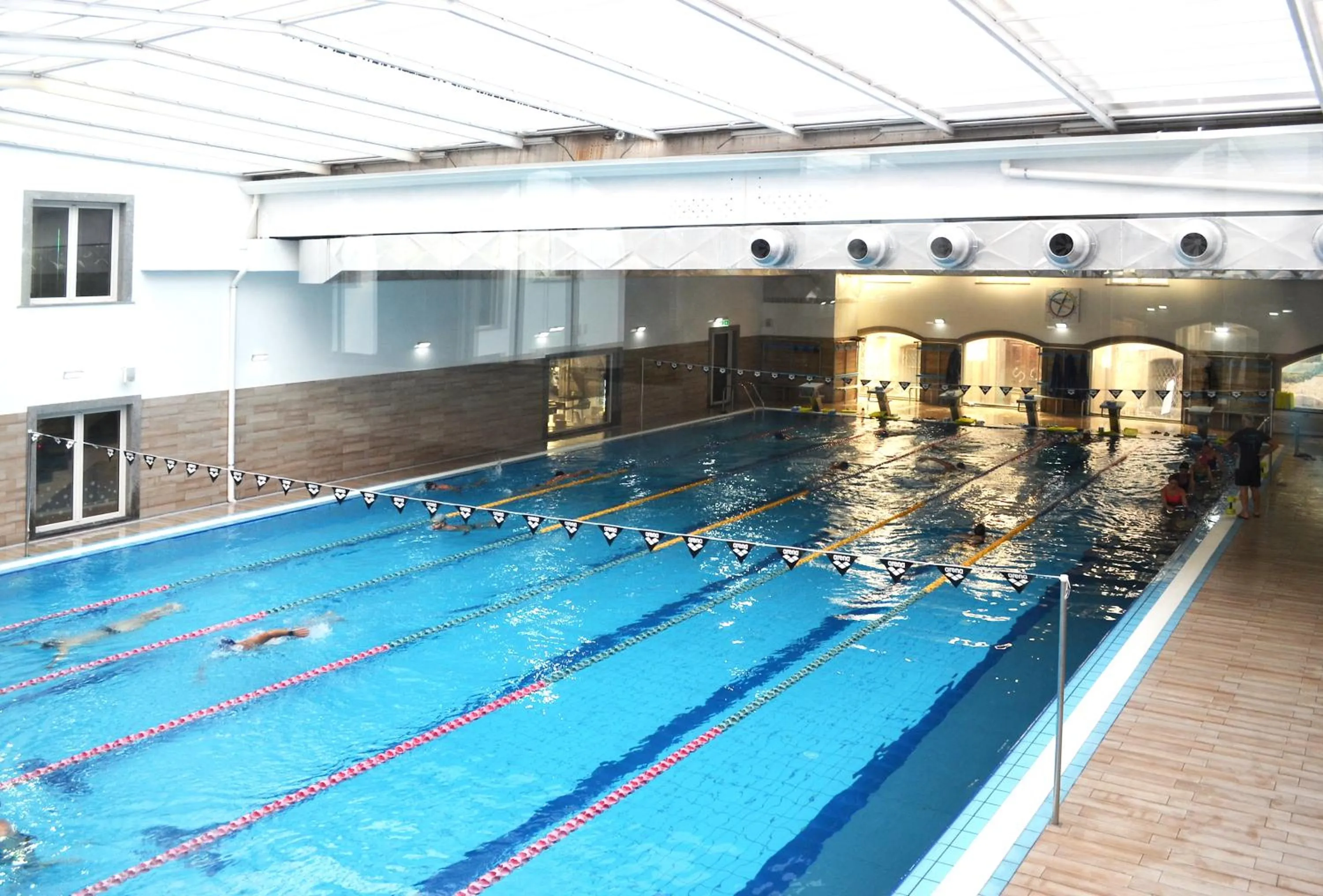 Swimming pool in Ecumano Space