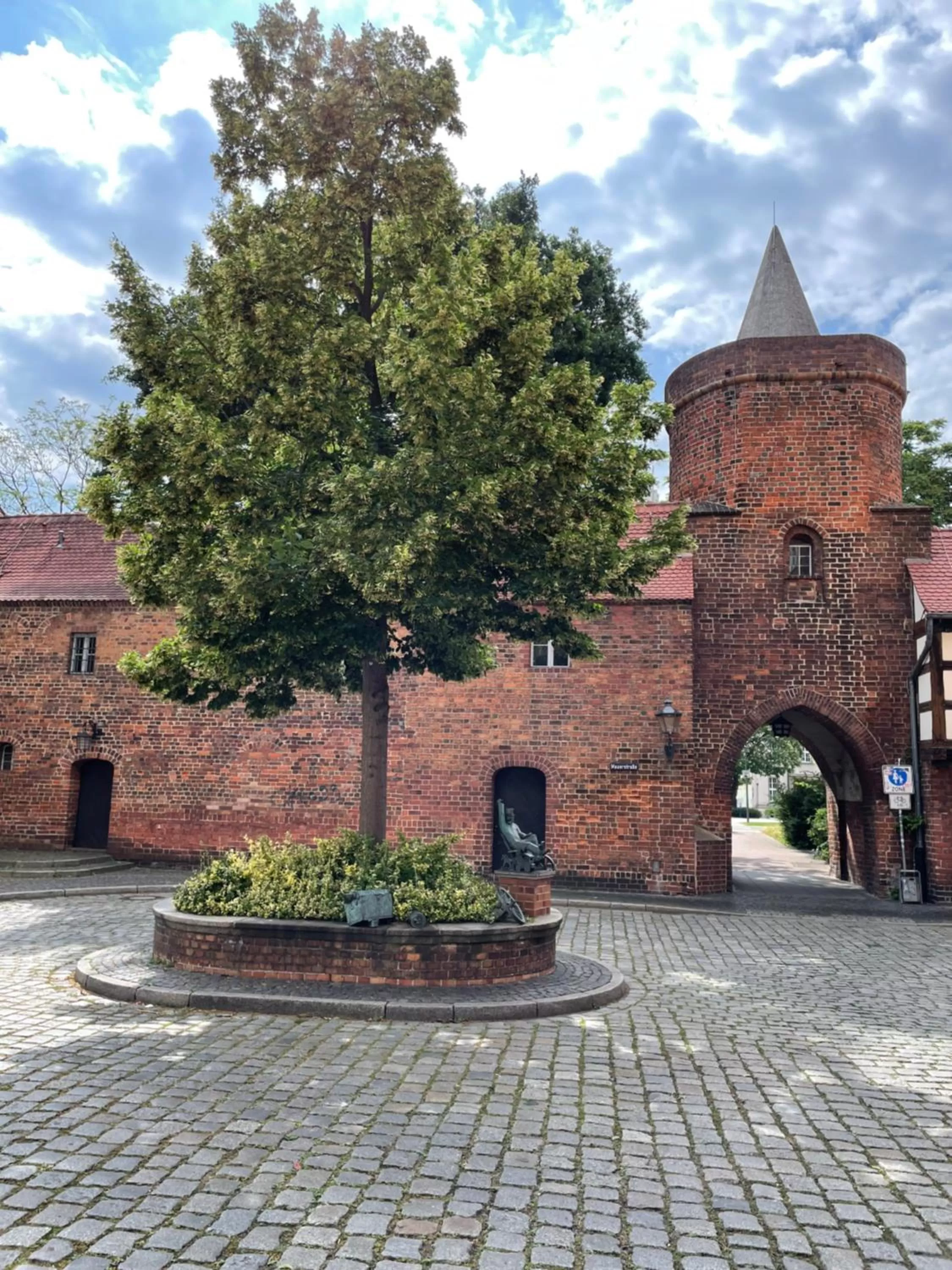 Nearby landmark in SORAT Hotel Cottbus