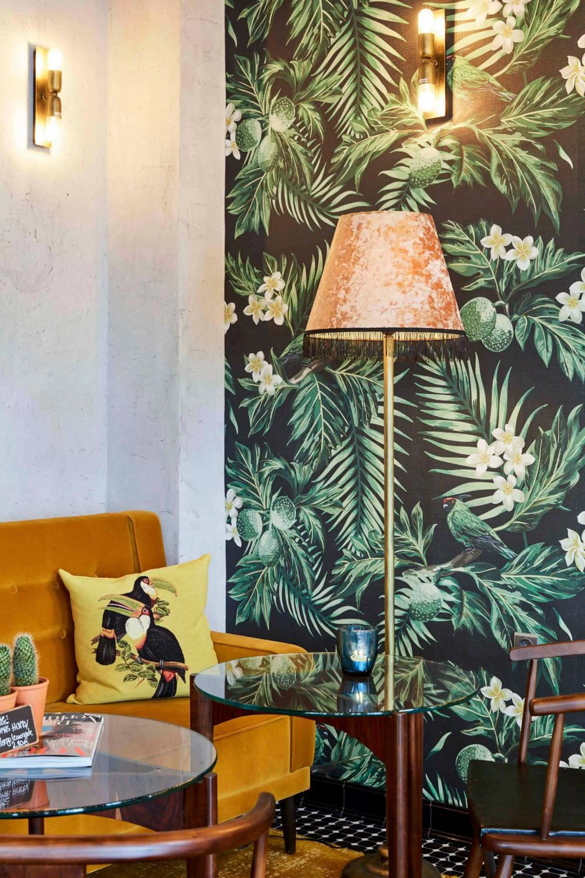 Library in Max Brown Hotel Midtown, part of Sircle Collection