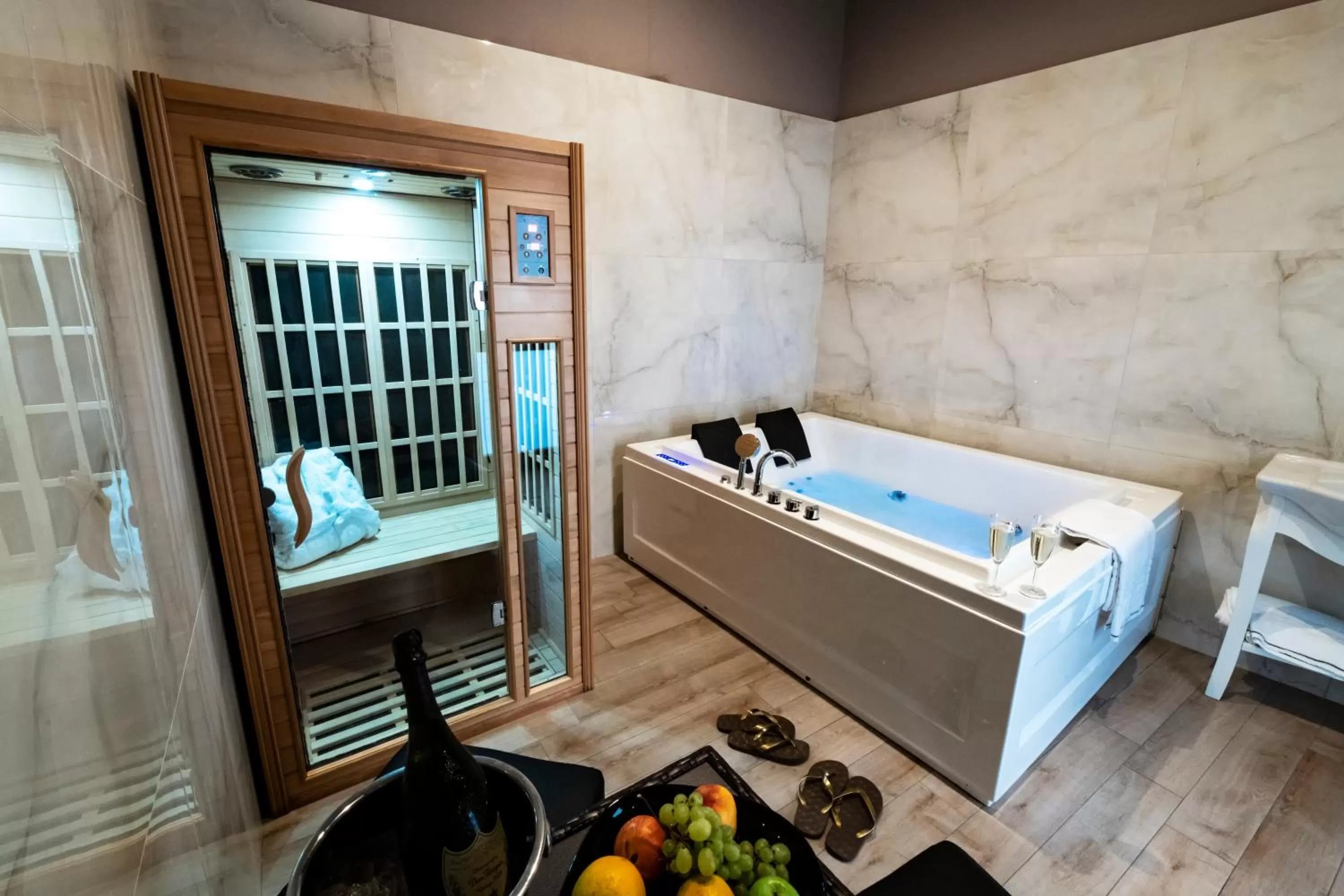 Hot Tub in Villa Elisio Hotel & Spa