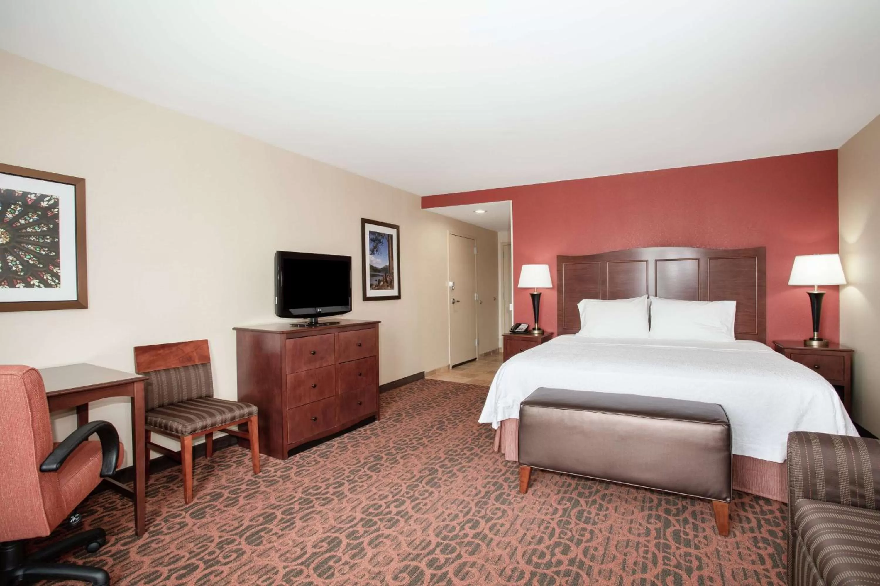Bedroom, Bed in Hampton Inn and Suites Denver/South-RidgeGate