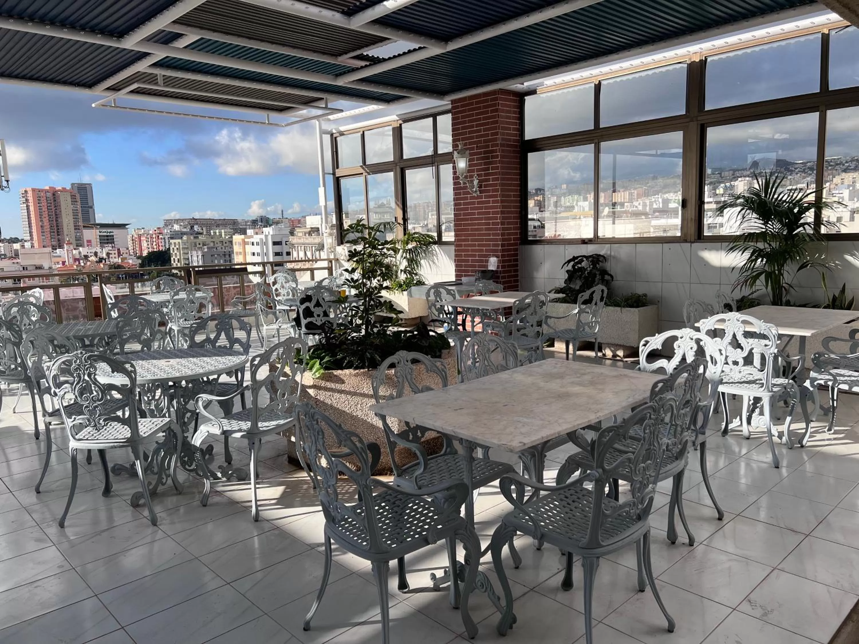 Restaurant/places to eat in Hotel Atlántico Centro