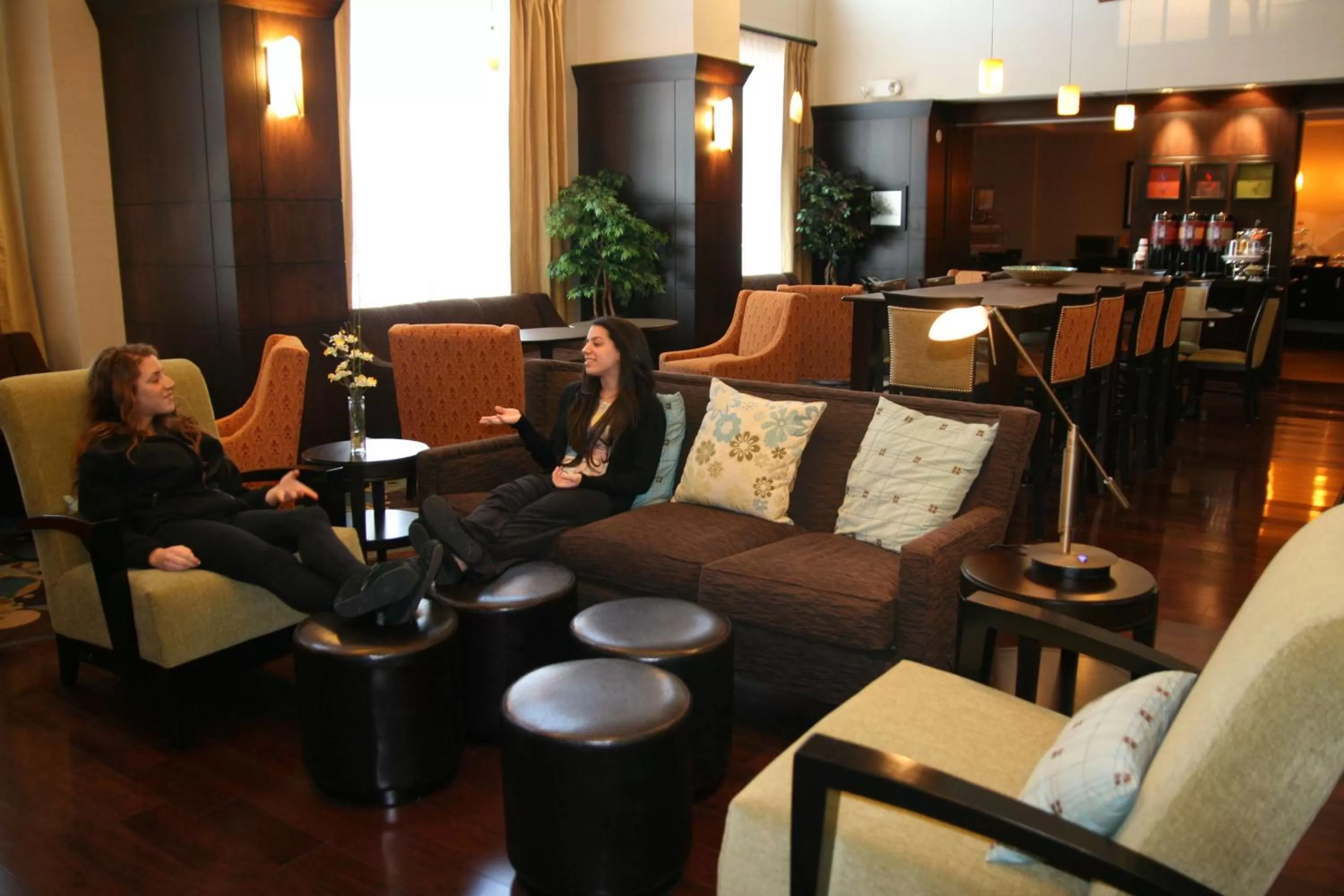Lobby or reception in Hampton Inn & Suites Detroit-Canton