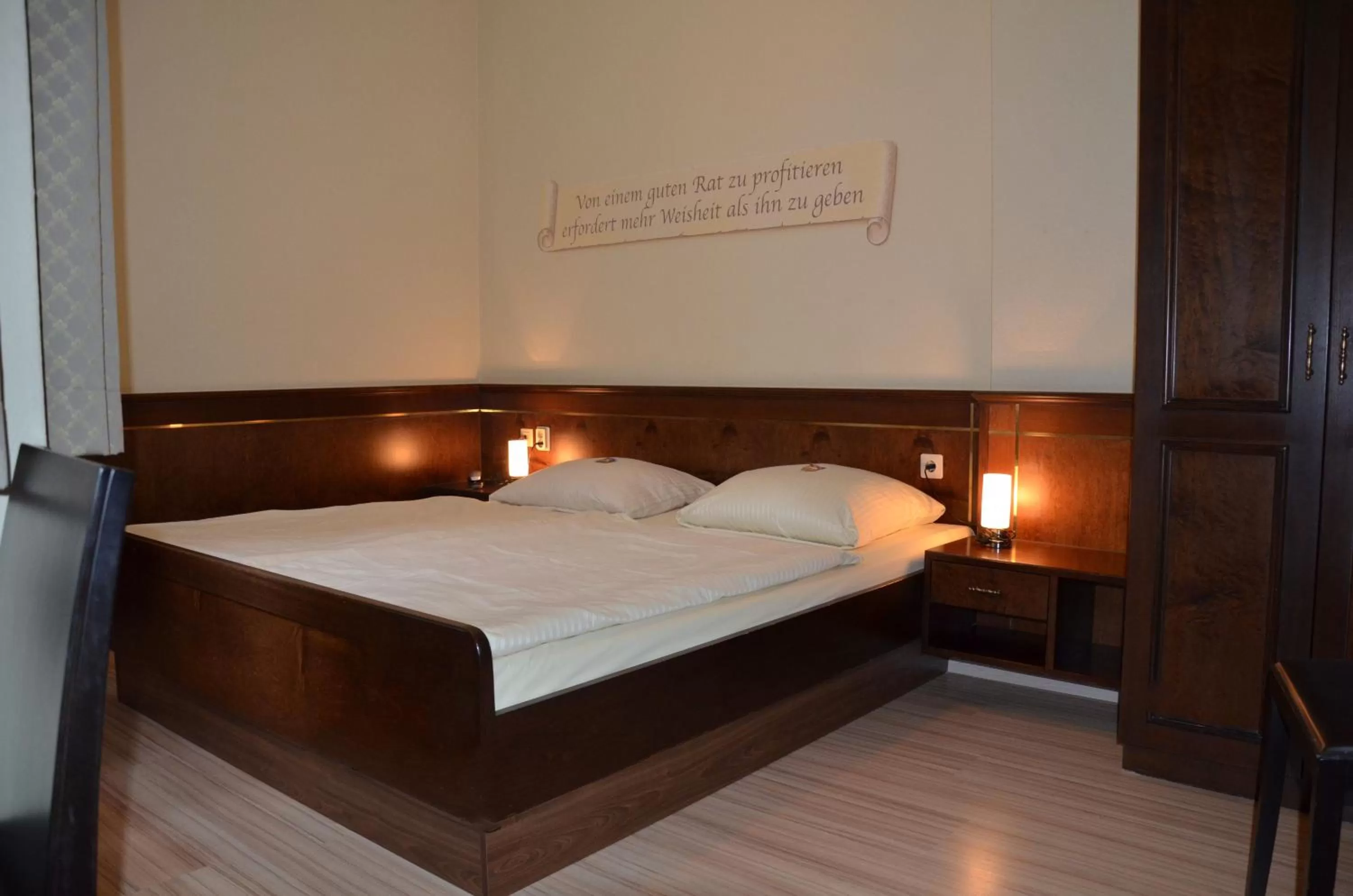 Photo of the whole room, Bed in Hotel am Wilhelmsplatz