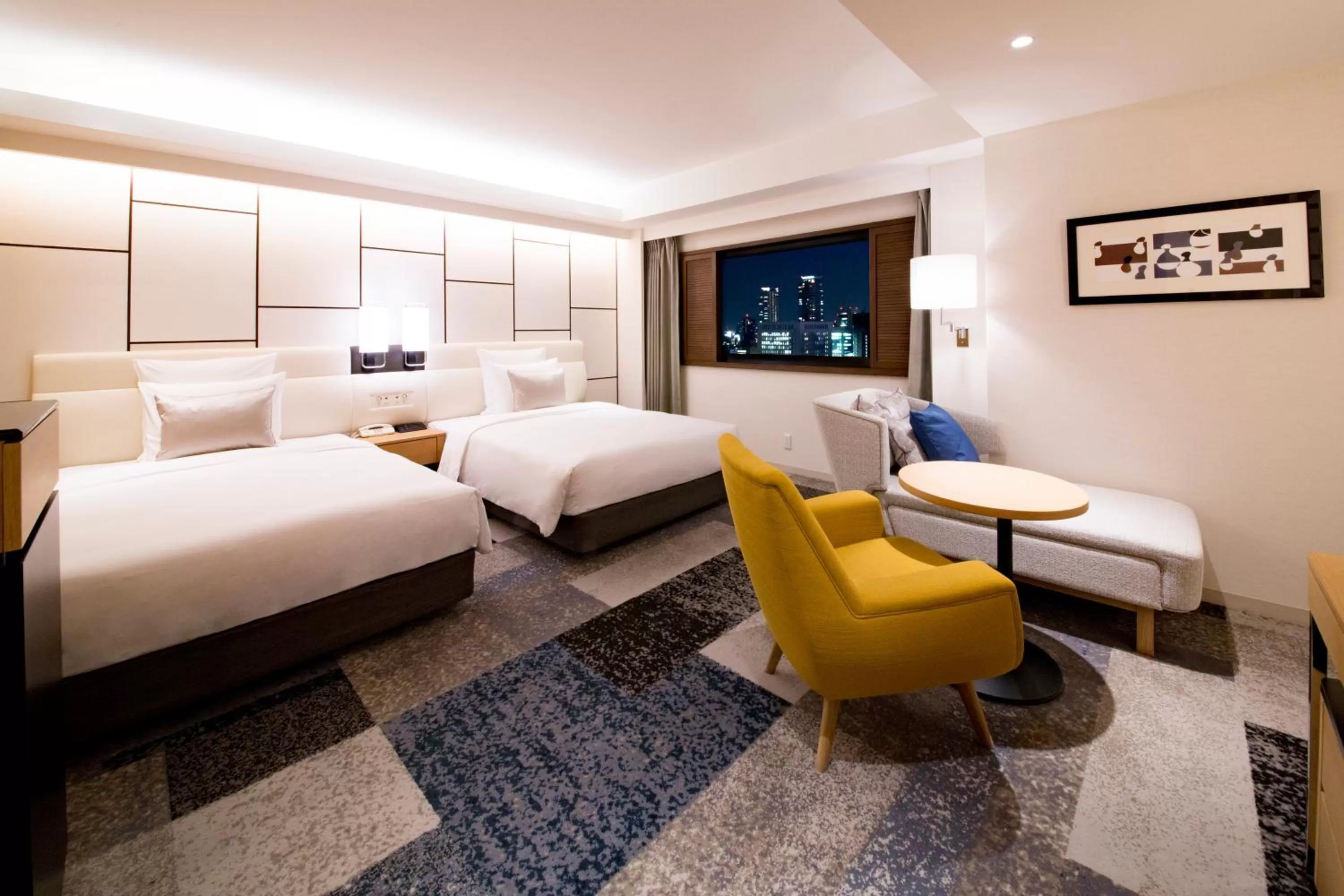 Photo of the whole room in ANA Crowne Plaza Osaka by IHG