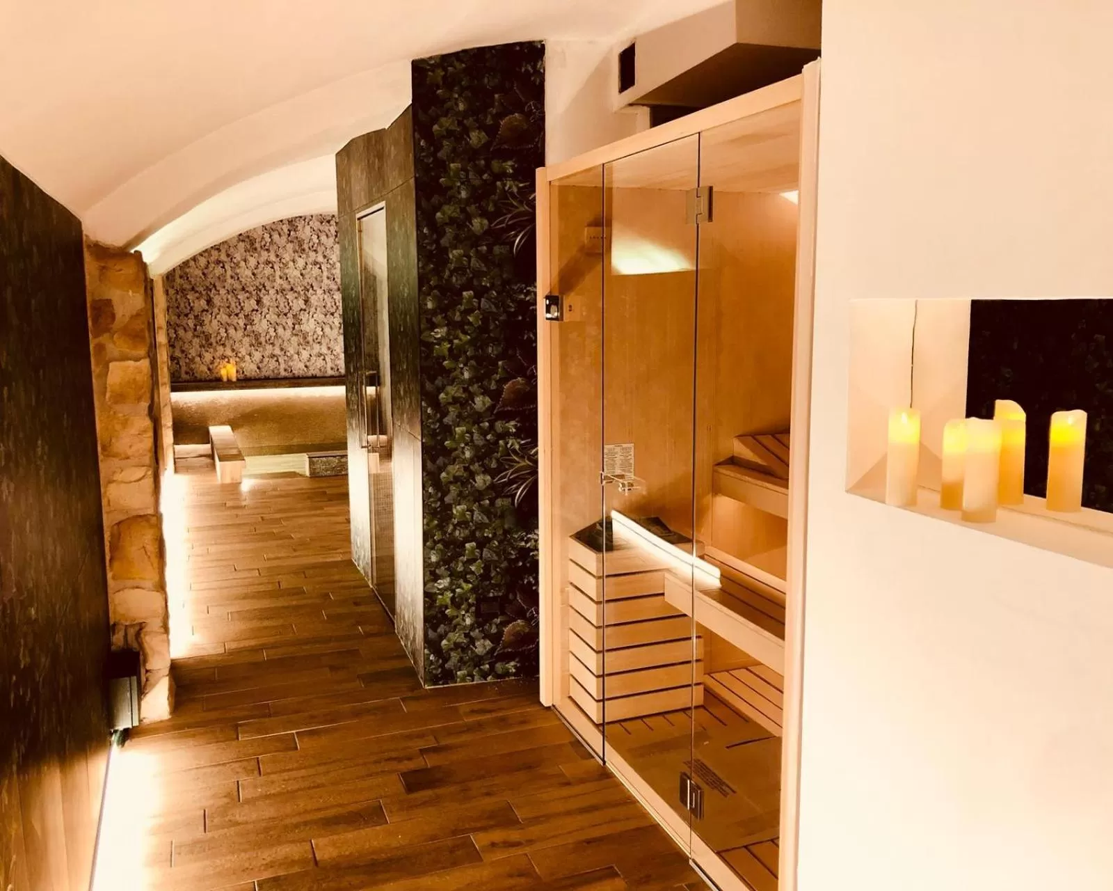 Sauna in Hotel Il Guercino