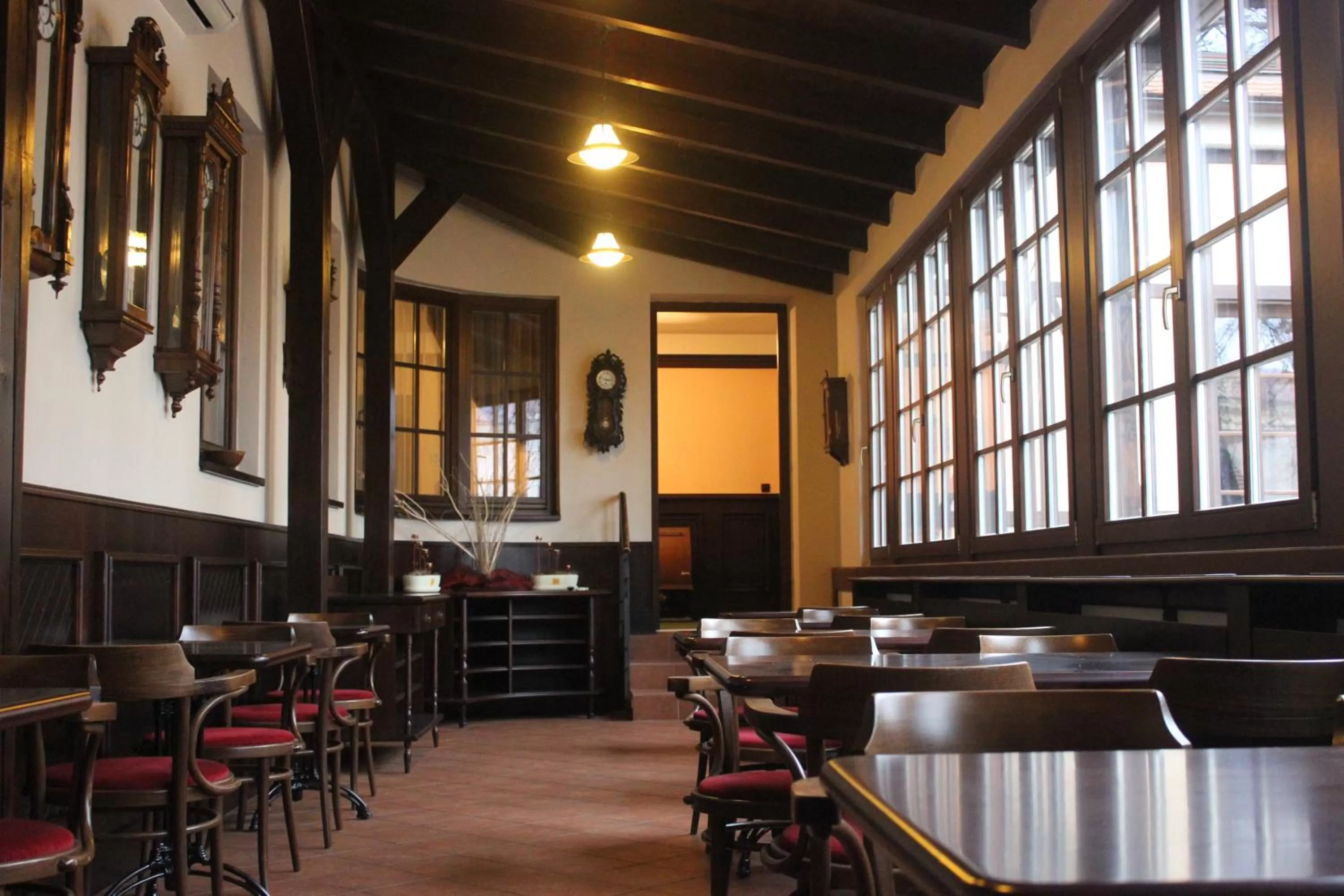 Restaurant/places to eat in Hotel U Hejtmana Šarovce